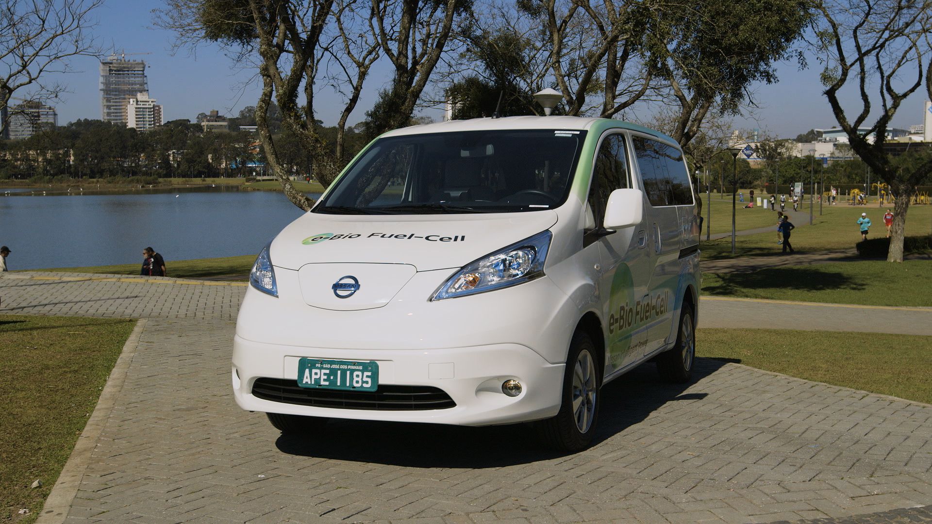 2017 Nissan Solid-Oxide Fuel Cell NV200 Van