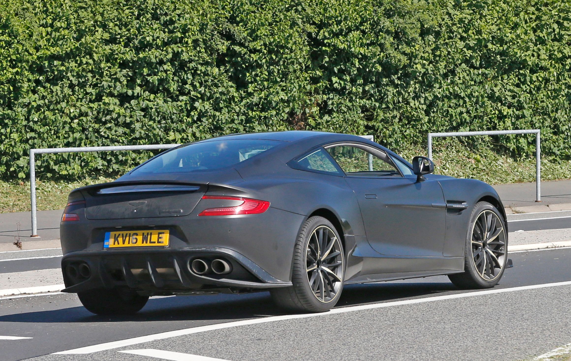 2018 Aston Martin Vanquish S