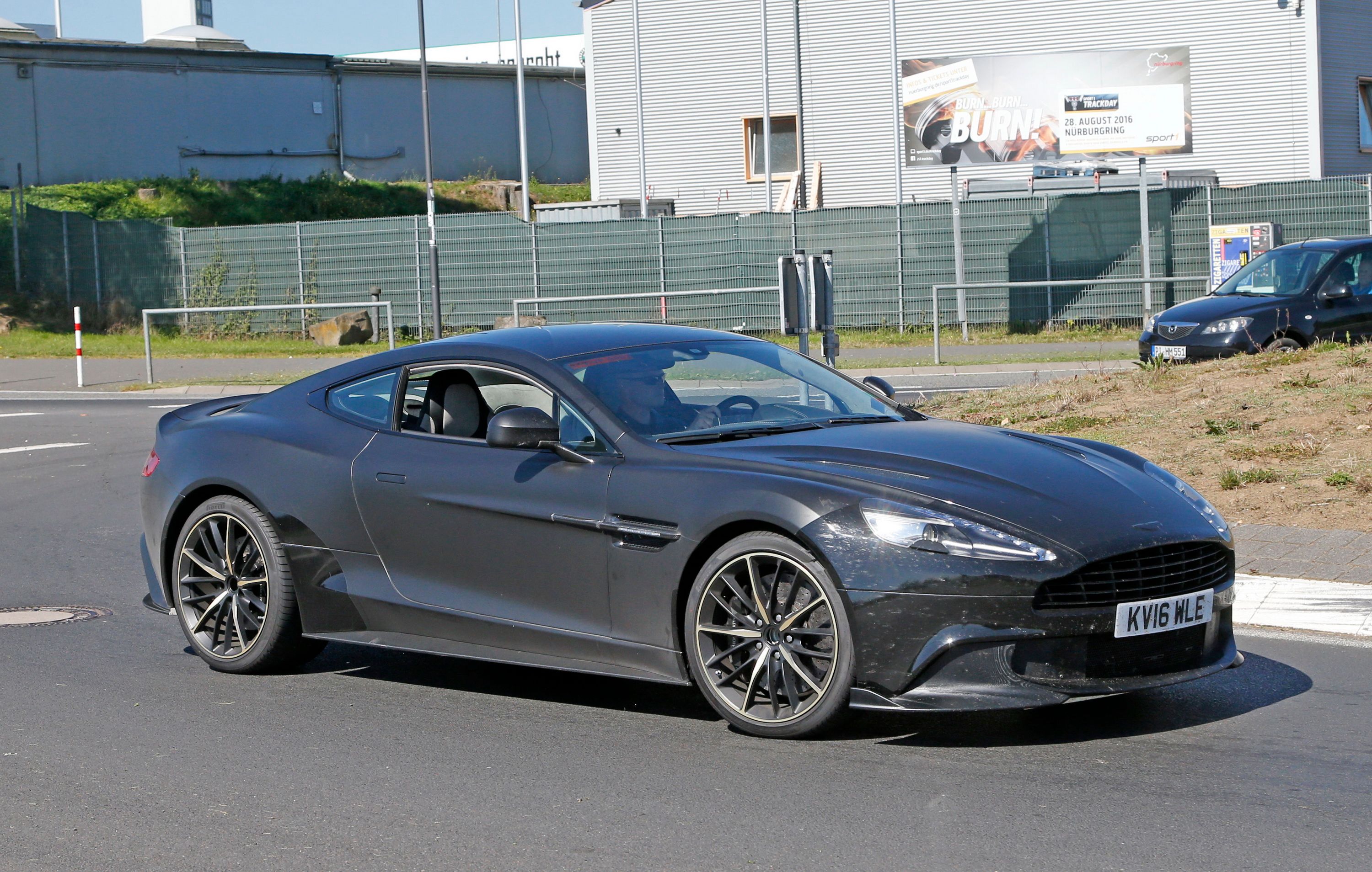 2018 Aston Martin Vanquish S