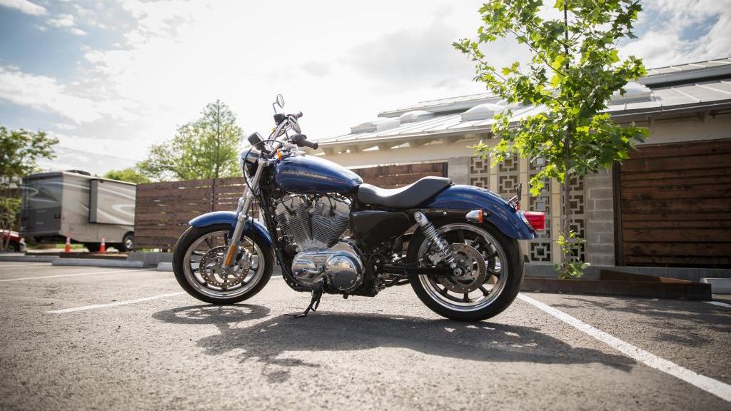 2015 - 2019 Harley-Davidson SuperLow