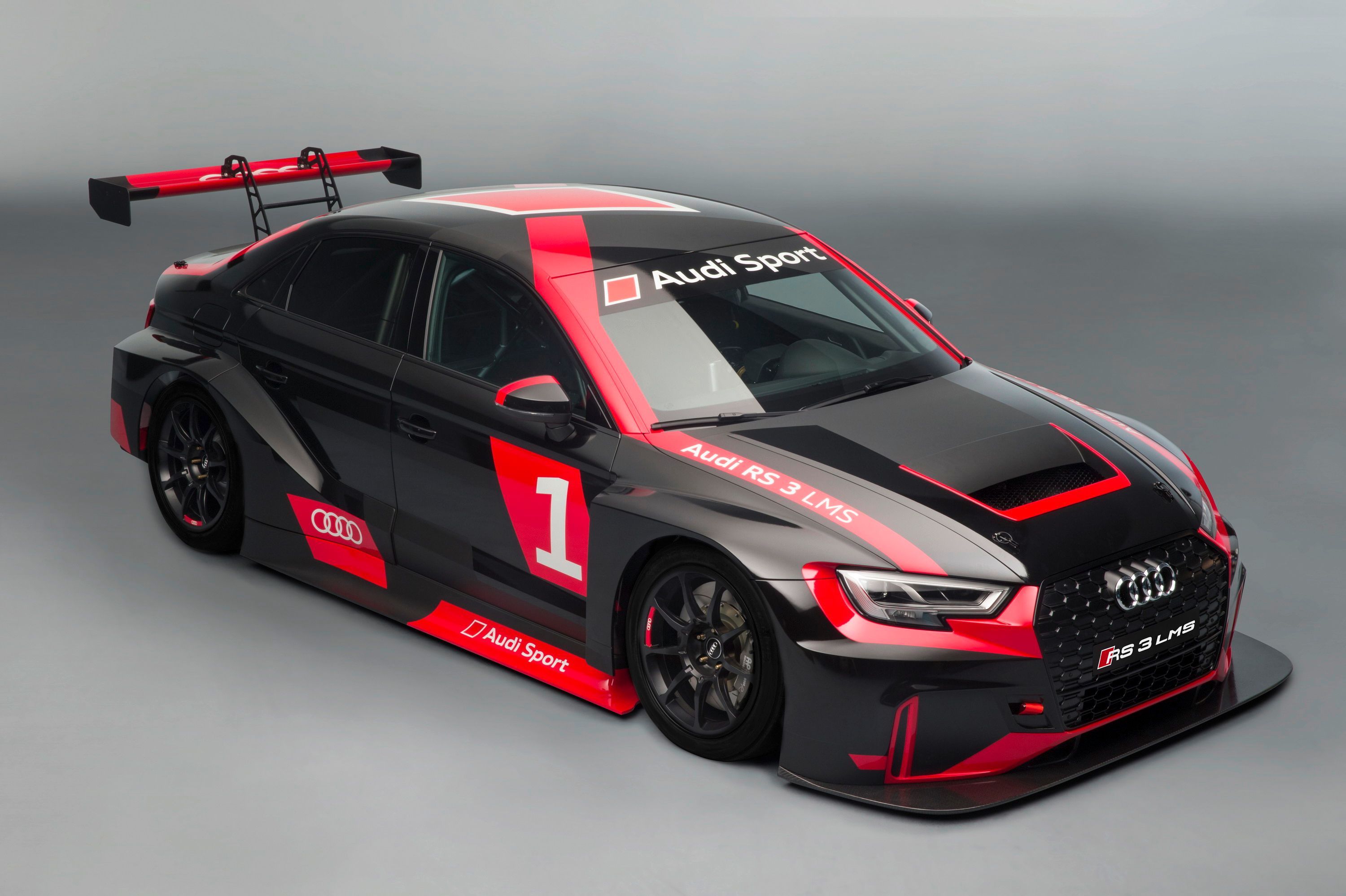 2017 Audi RS3 LMS