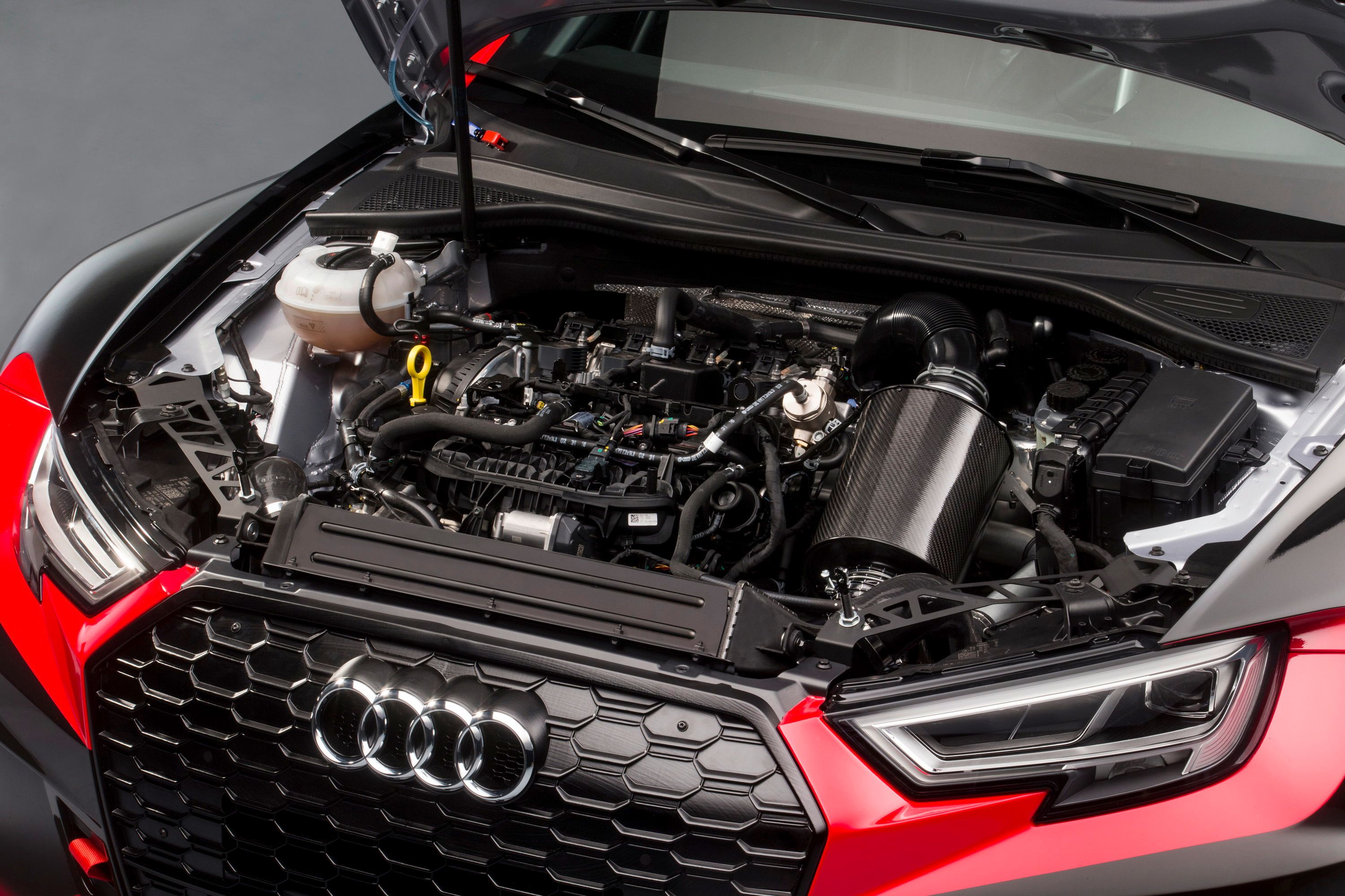 2017 Audi RS3 LMS