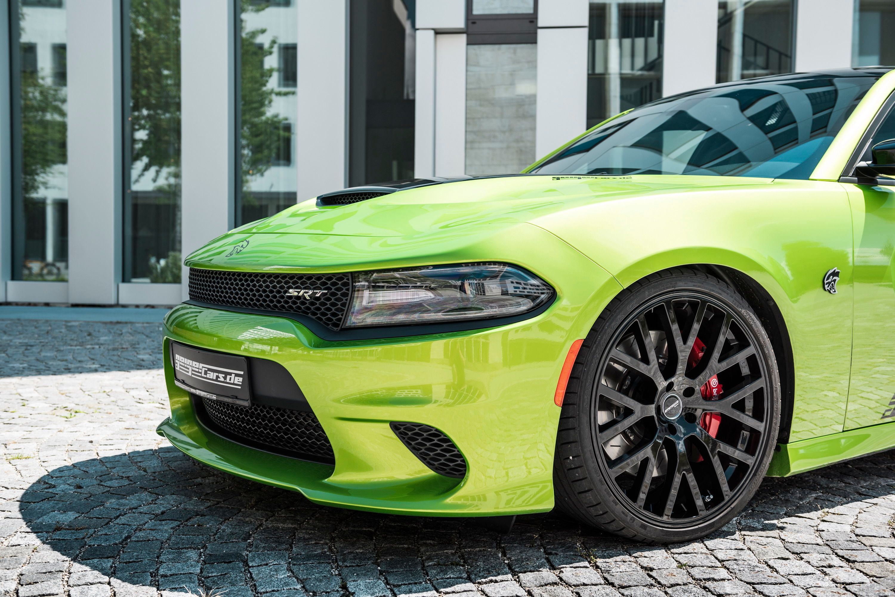 2016 Dodge Charger SRT Hellcat by Geiger Cars