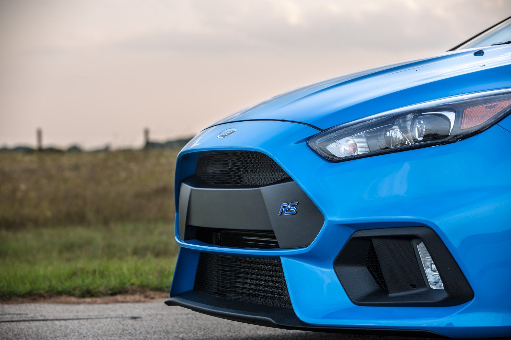 2016 Ford Focus RS by Hennessey