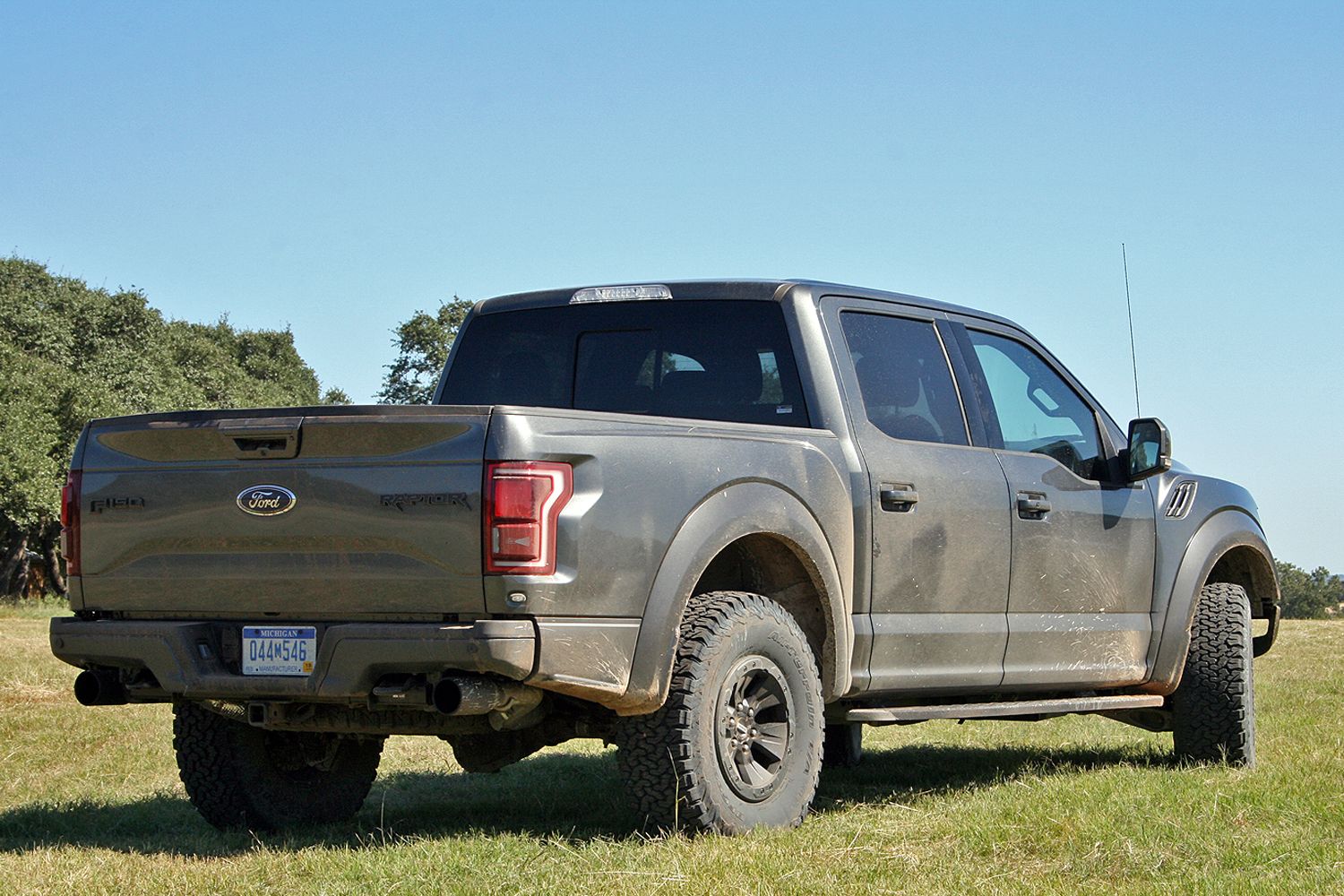2017 First Ride: 2017 Ford F-150 Raptor