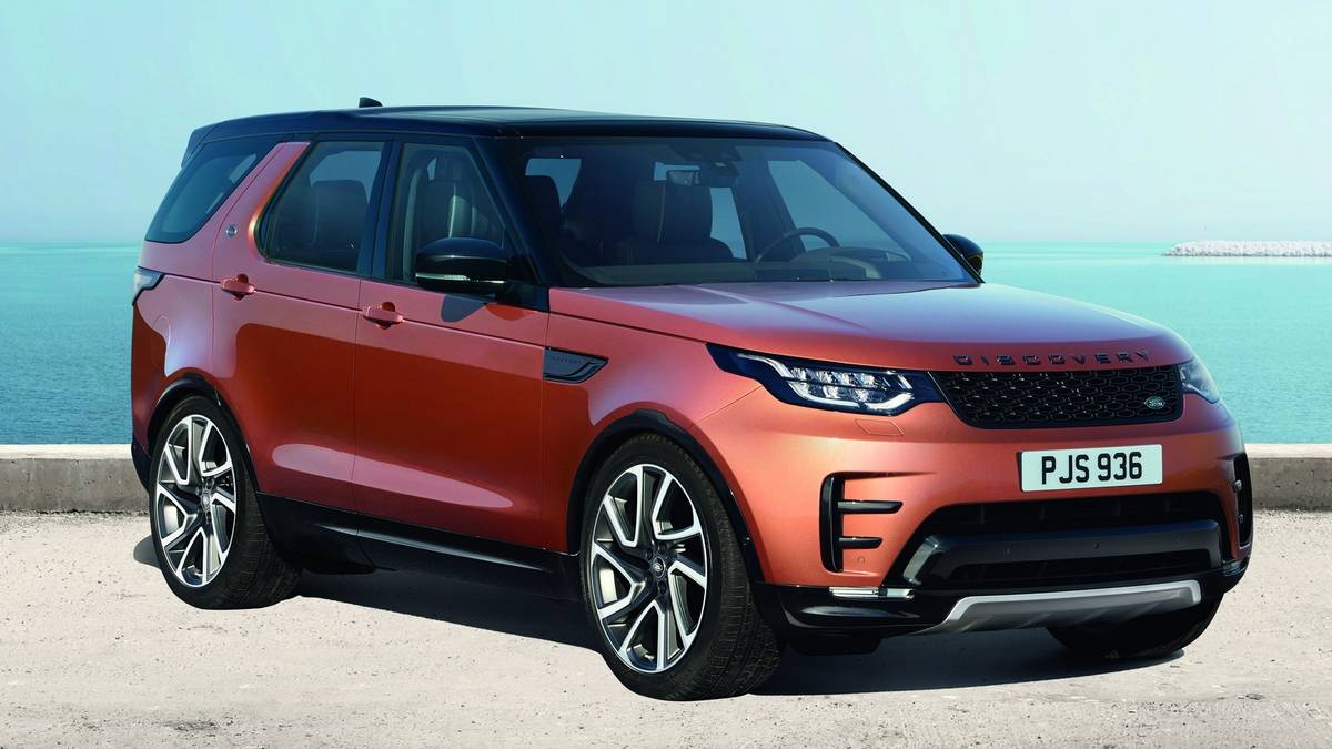 2017 Land Rover Discovery Dynamic Design Pack