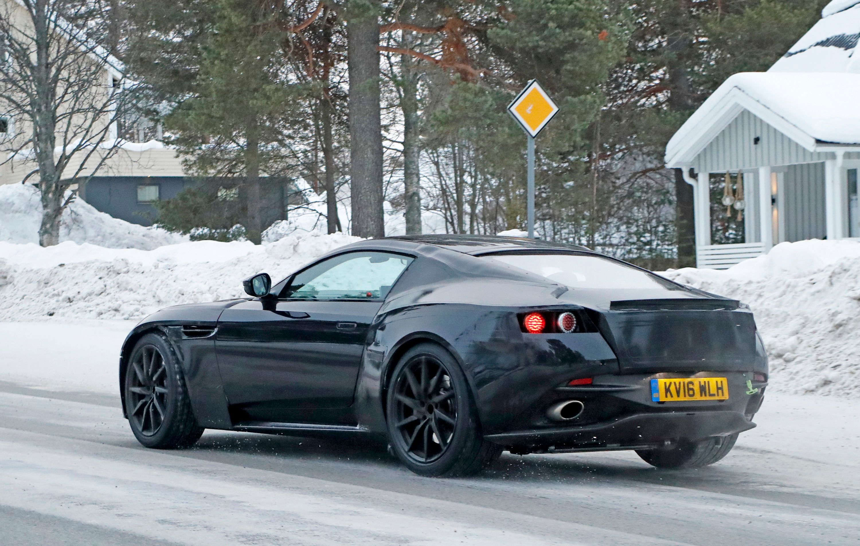 2018 Aston Martin Vantage