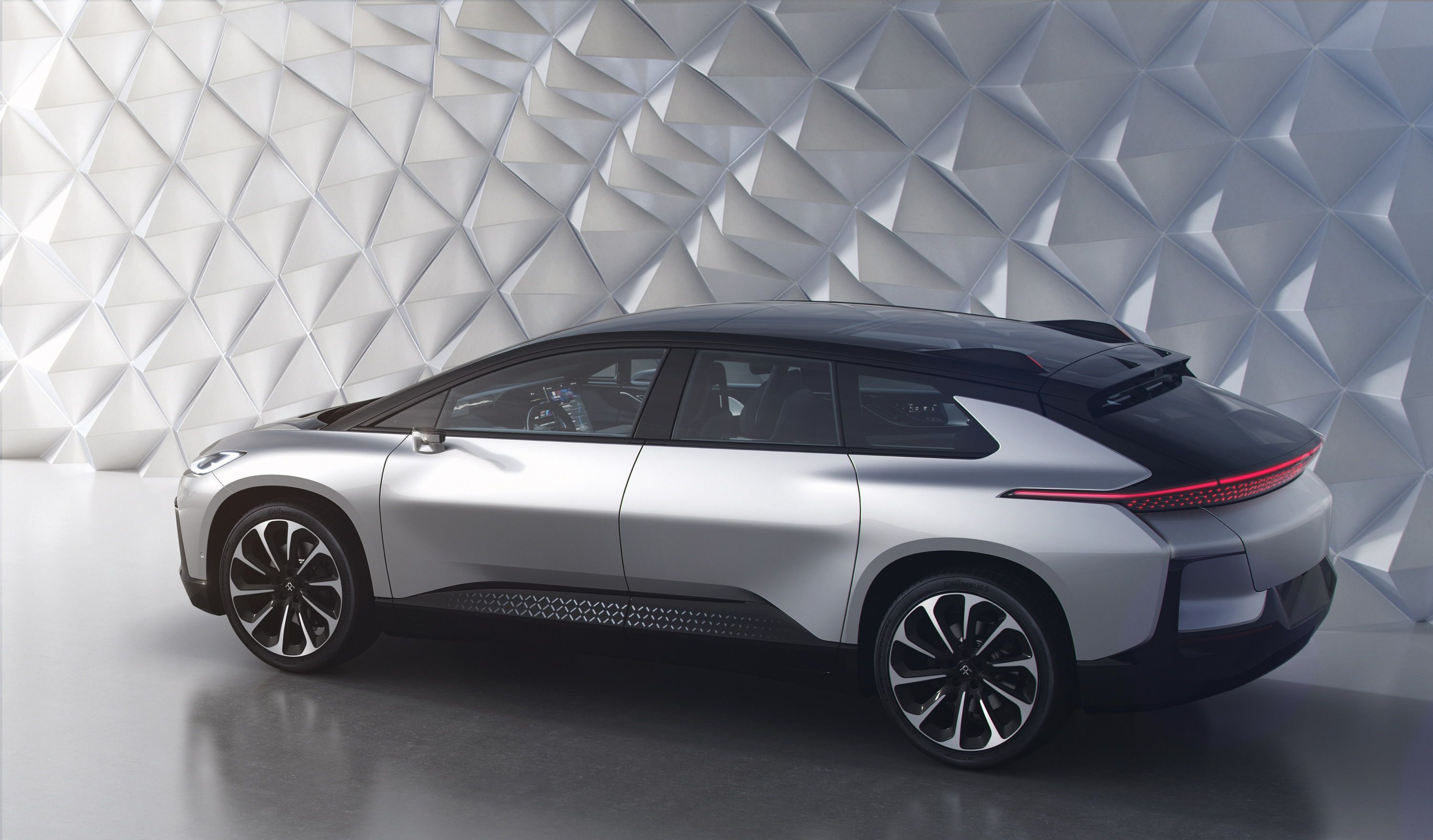 2019 Is Faraday Future On the Verge of Death? Layoffs and Salary Cuts Say Yes