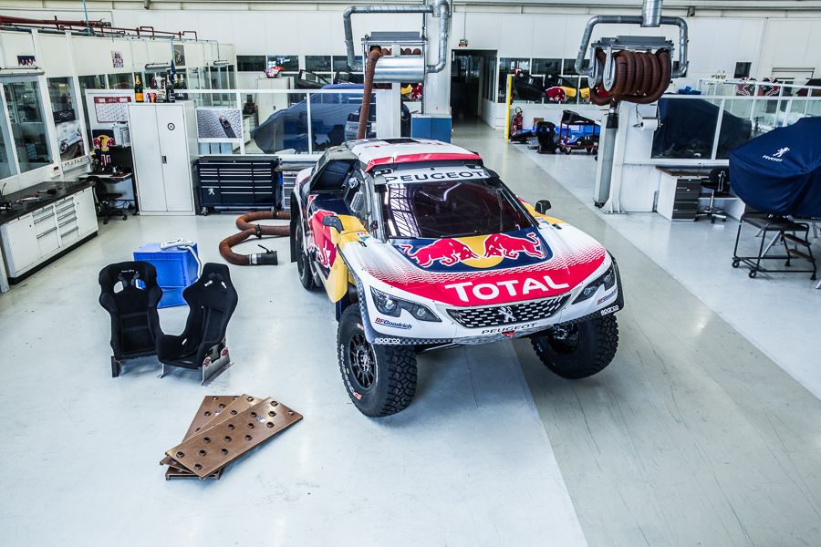 2018 Peugeot 3008 DKR Maxi