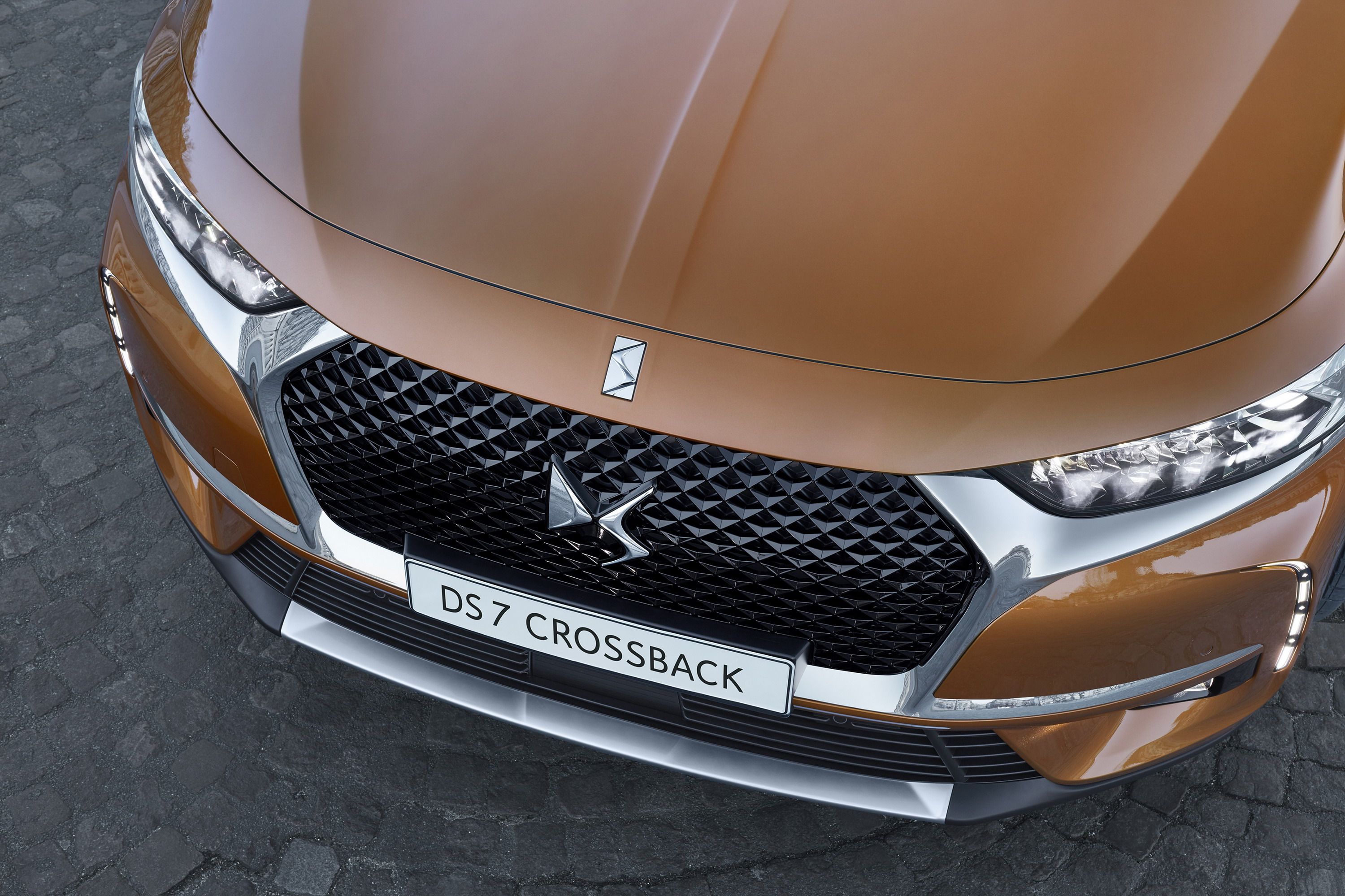 New DS 9 Crossback Luxury Coupe-Crossover: Here's What We Know, And What  It's Got To Beat