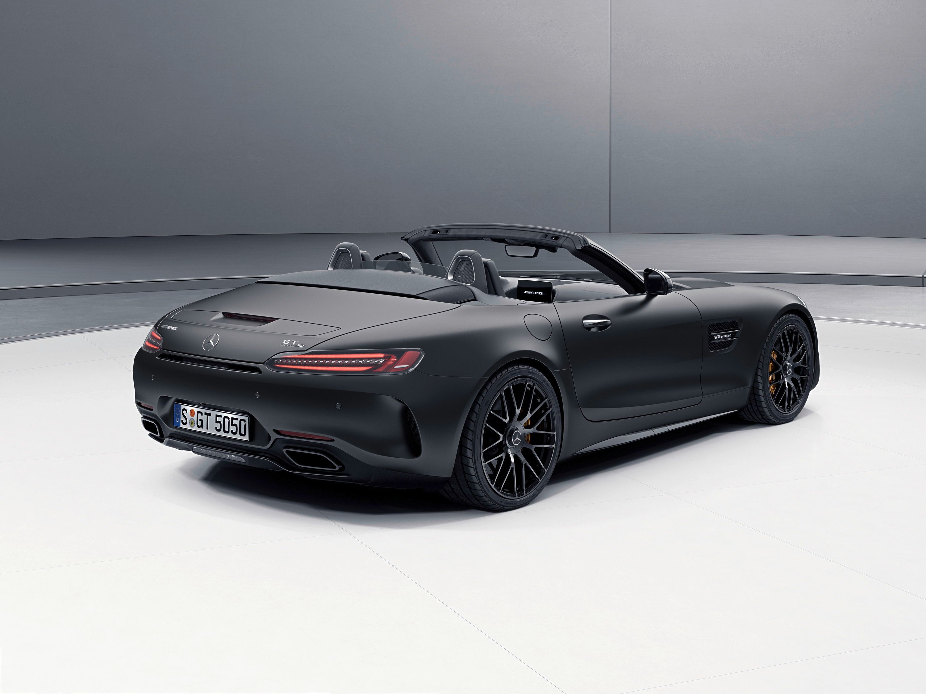 2017 Mercedes-AMG GT C Roadster Edition 50