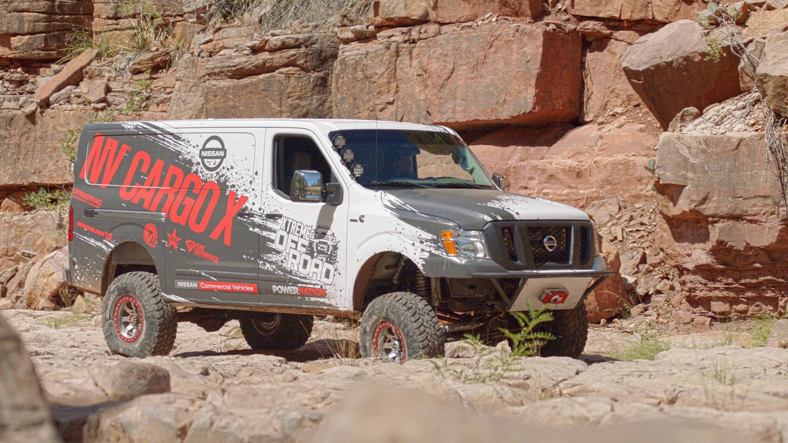 nissan-nv-cargo-x-pr-7.jpg?w= 