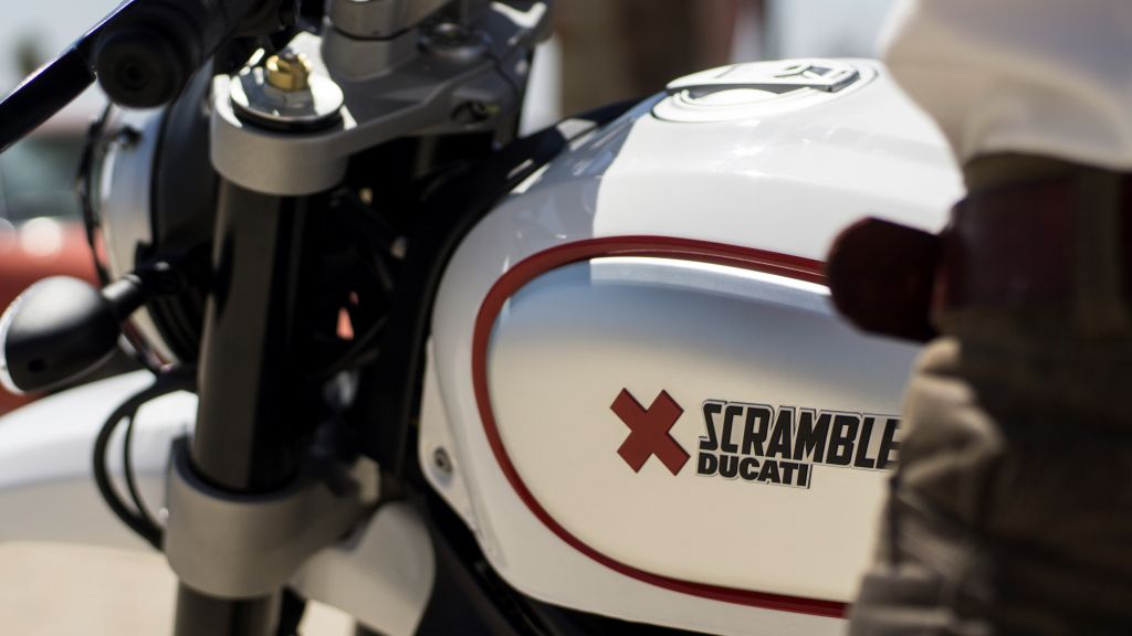 2017 - 2018 Ducati Scrambler Café Racer & Desert Sled