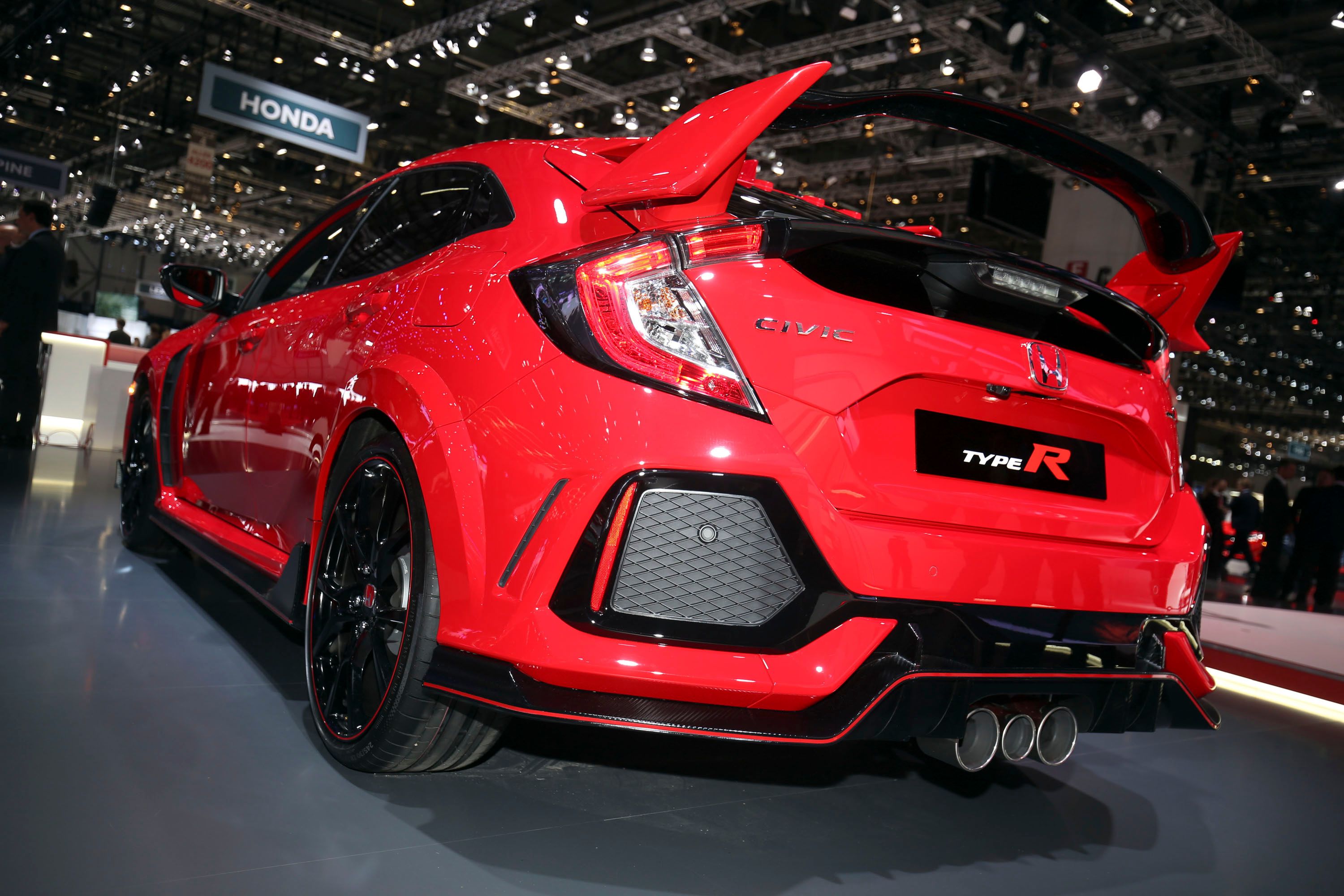 Хонда цивик тайп. Honda Civic Type r 2017. Хонда Цивик Type r. Новый Хонда Цивик тайп р. Хонда Цивик тайп р 2021.