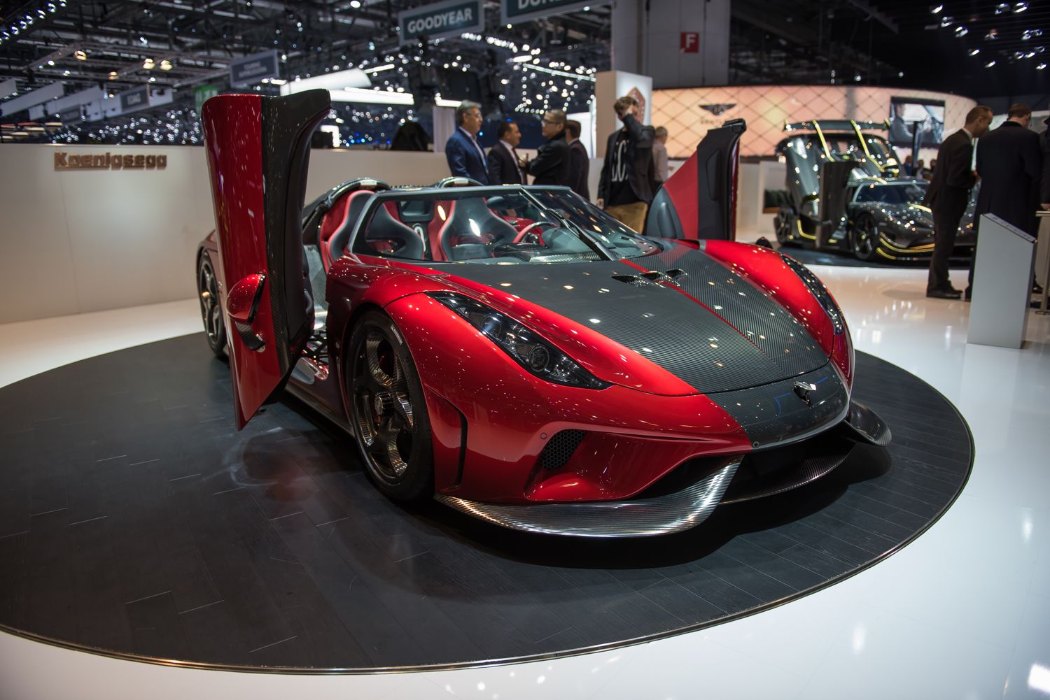 2019 Every Koenigsegg Regera Goes Through A 0-186 MPH Test Before Being Delivered