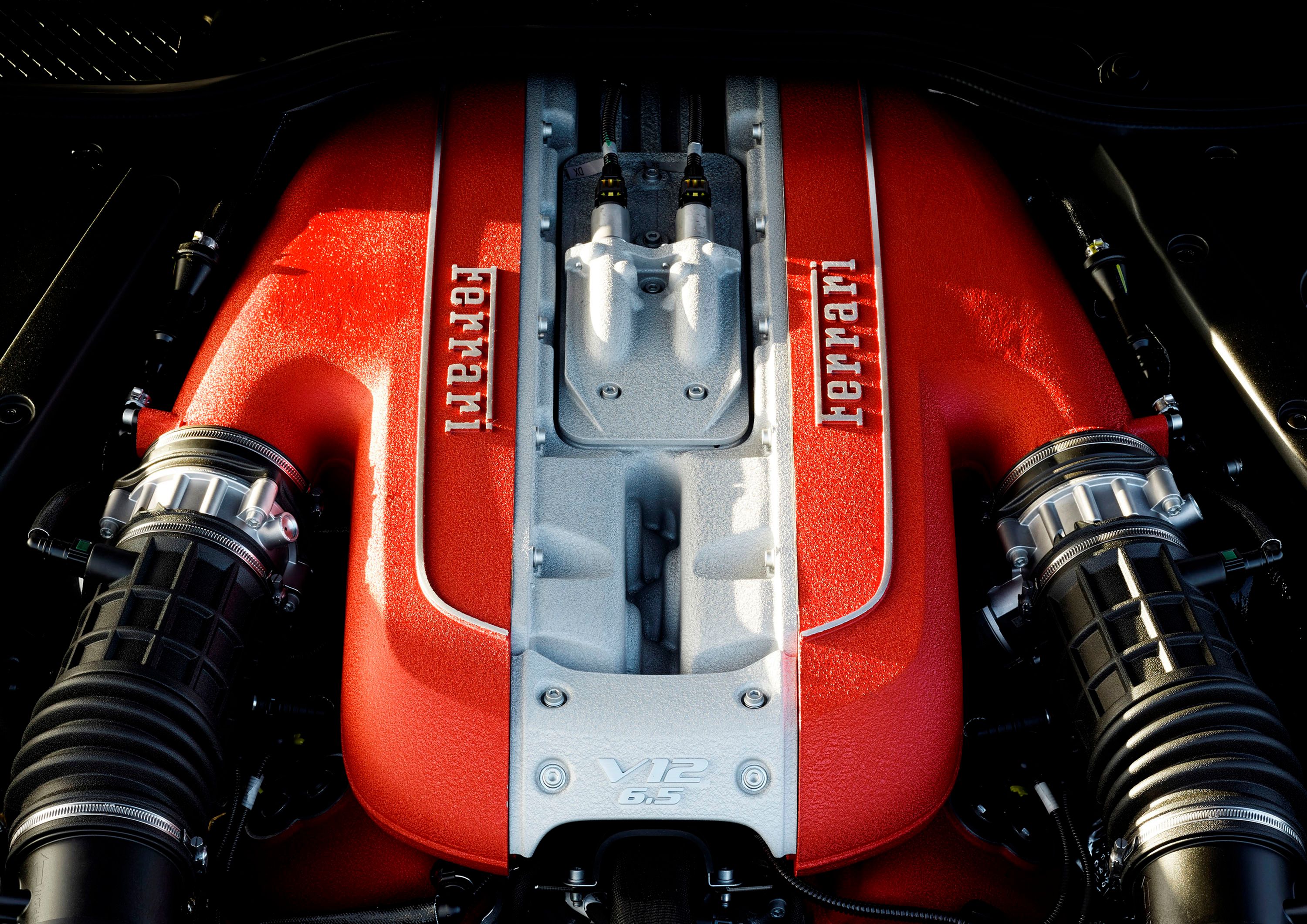 2019 Ferrari Wants to Keep its V-12 Alive but Won't Consider Going Hybrid