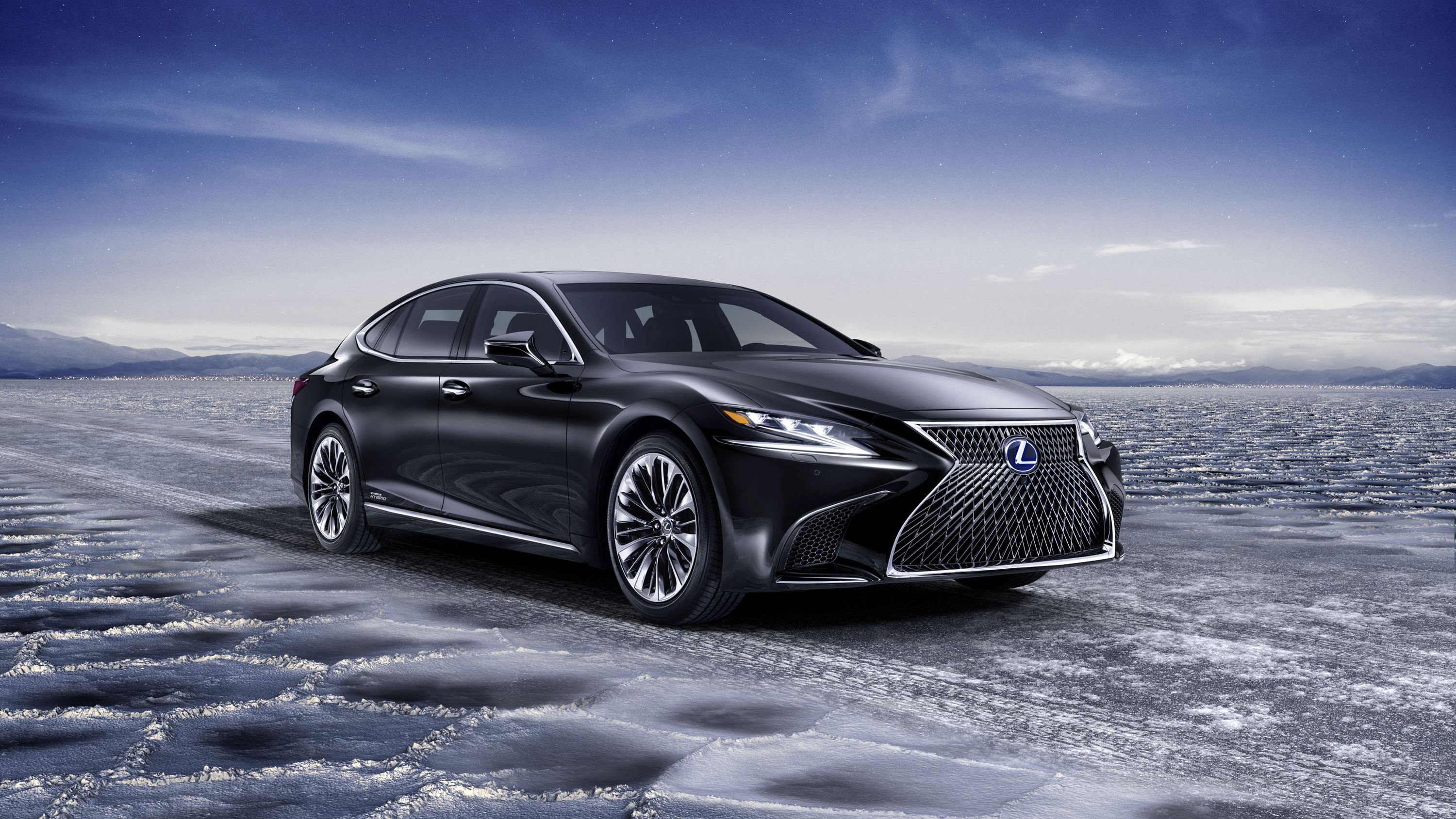 The 2018 Lexus LS 500h Is Further Proof That The Hybrids Are Taking Over