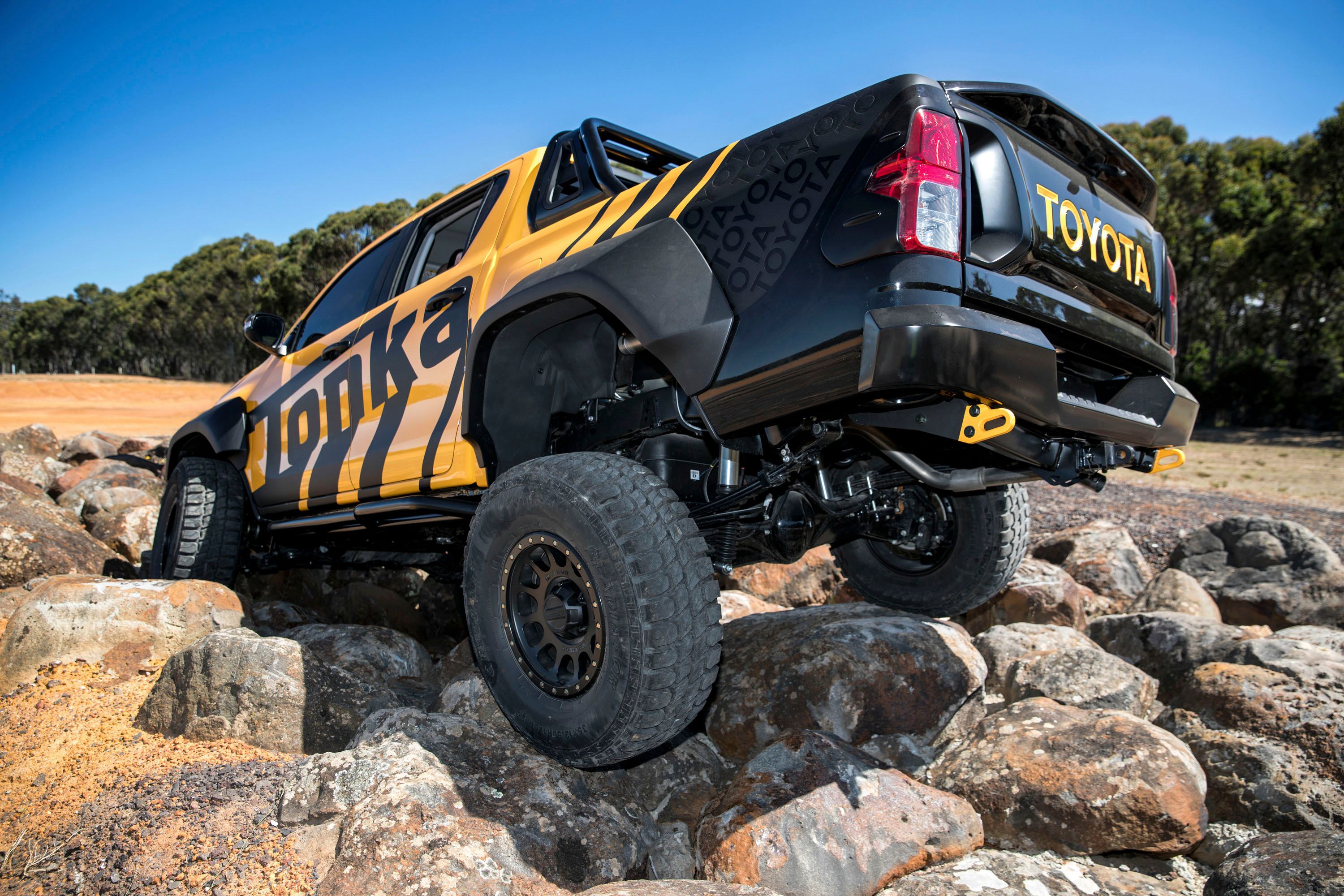 2017 Toyota Hilux Tonka Concept