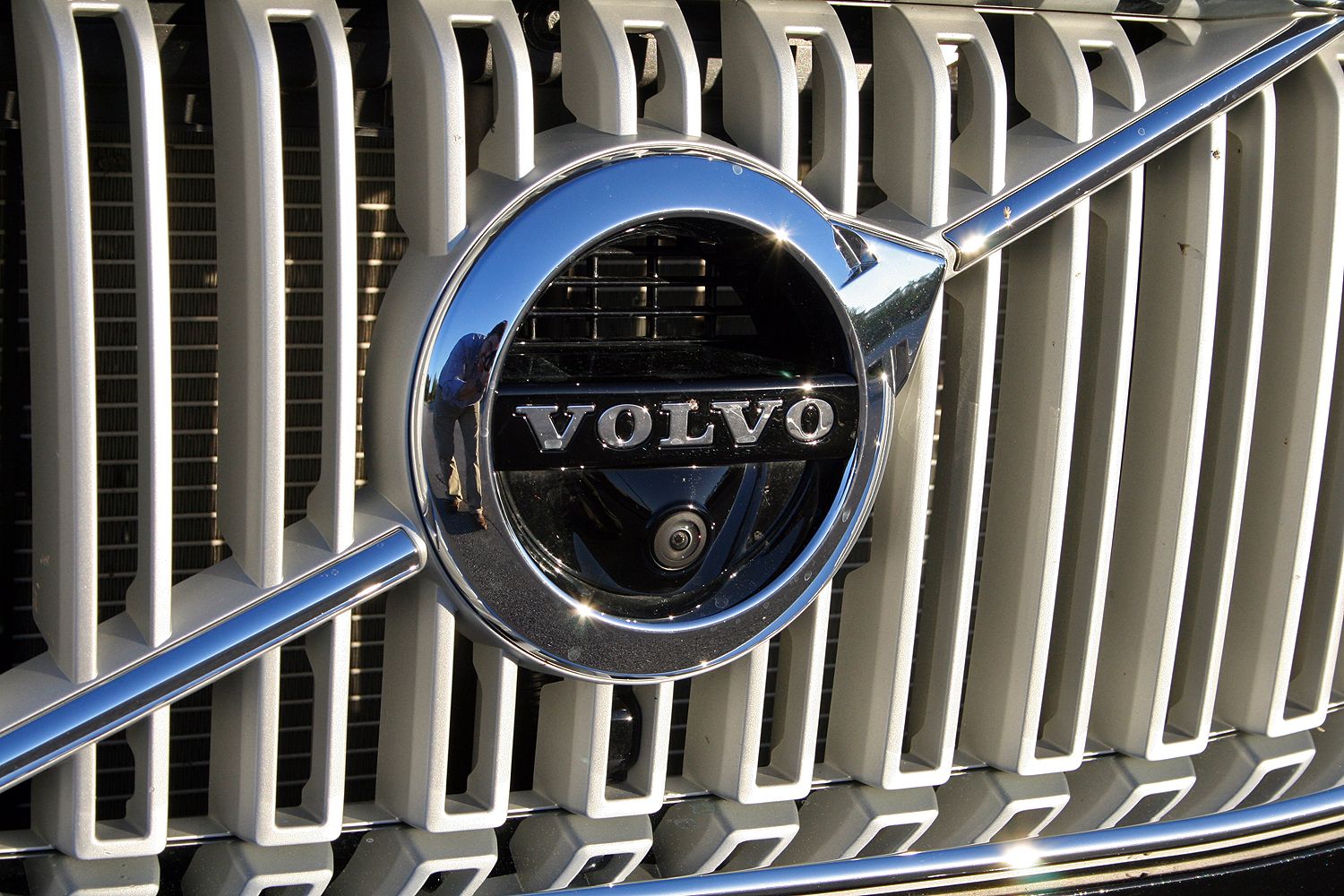 2017 Volvo XC90 T6 AWD Inscription – Driven