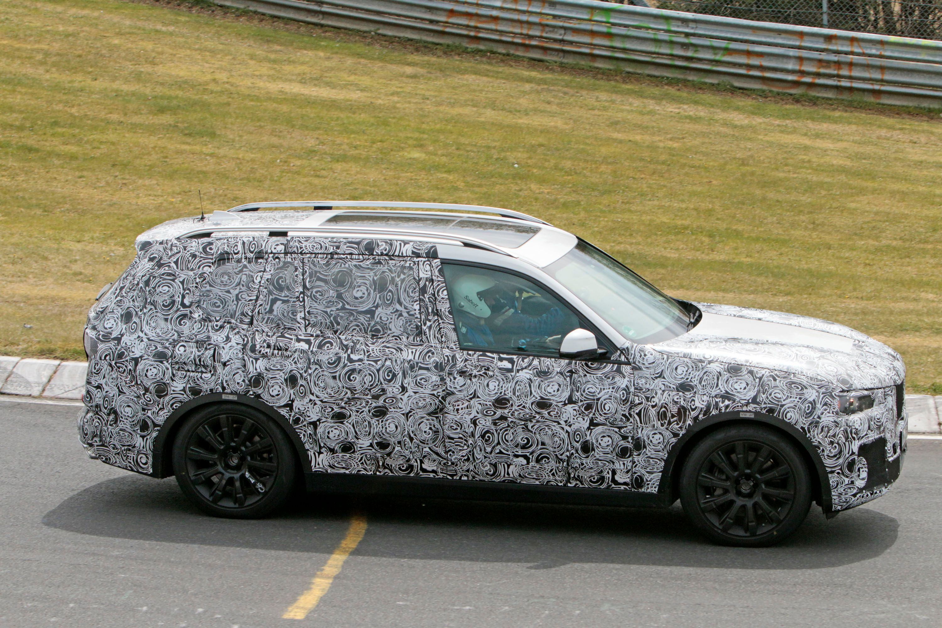 2019 BMW X7