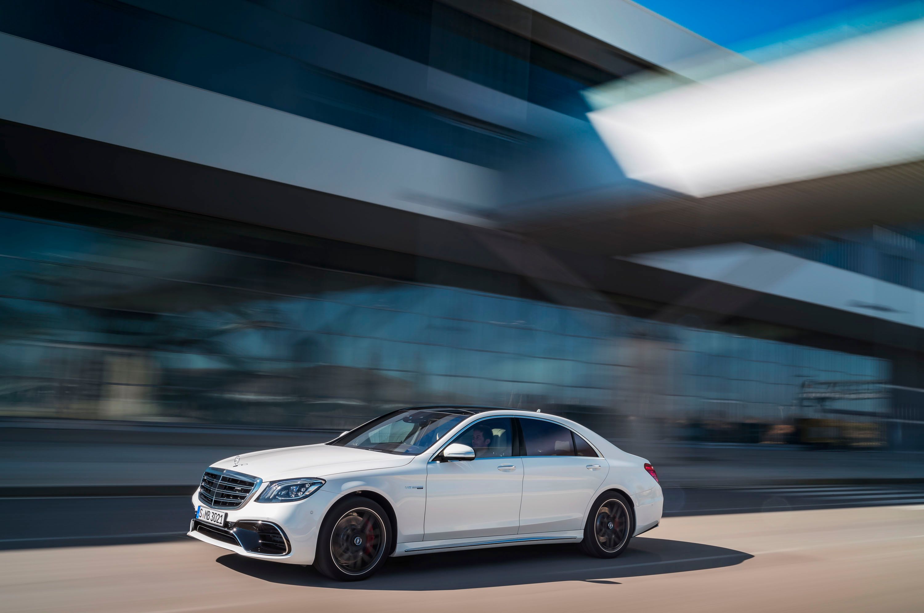 2018 Mercedes-AMG S63