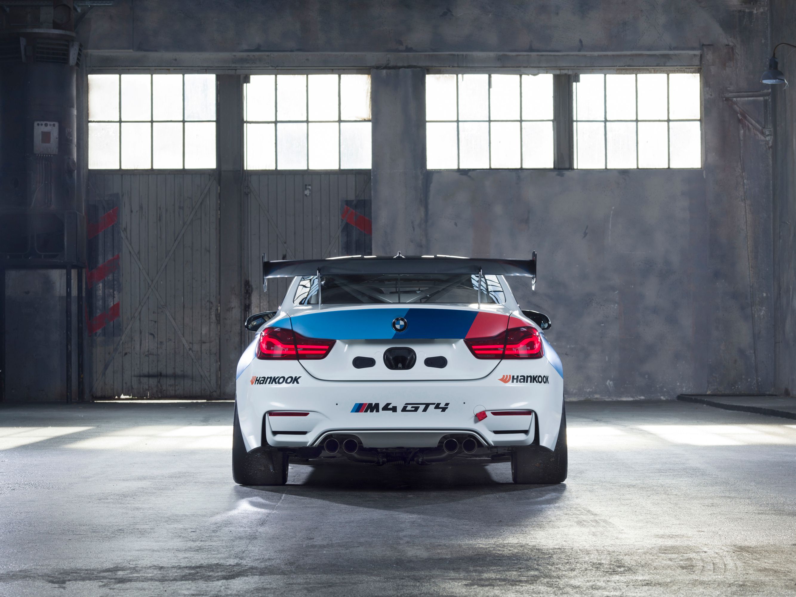2017 BMW M4 GT4