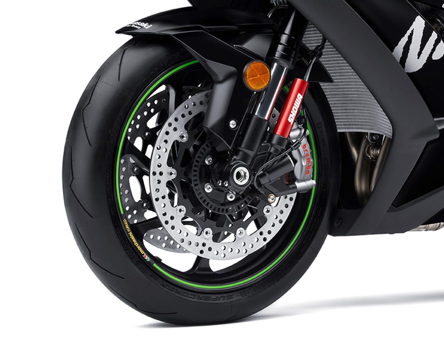 ななんページ Kawasaki Ninja 650 2017 vs Kawasaki Ninja ZX-6R 2017