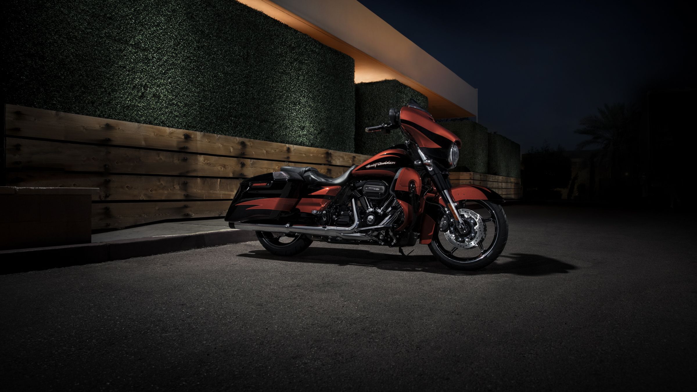 2017 - 2018 Harley-Davidson CVO Street Glide