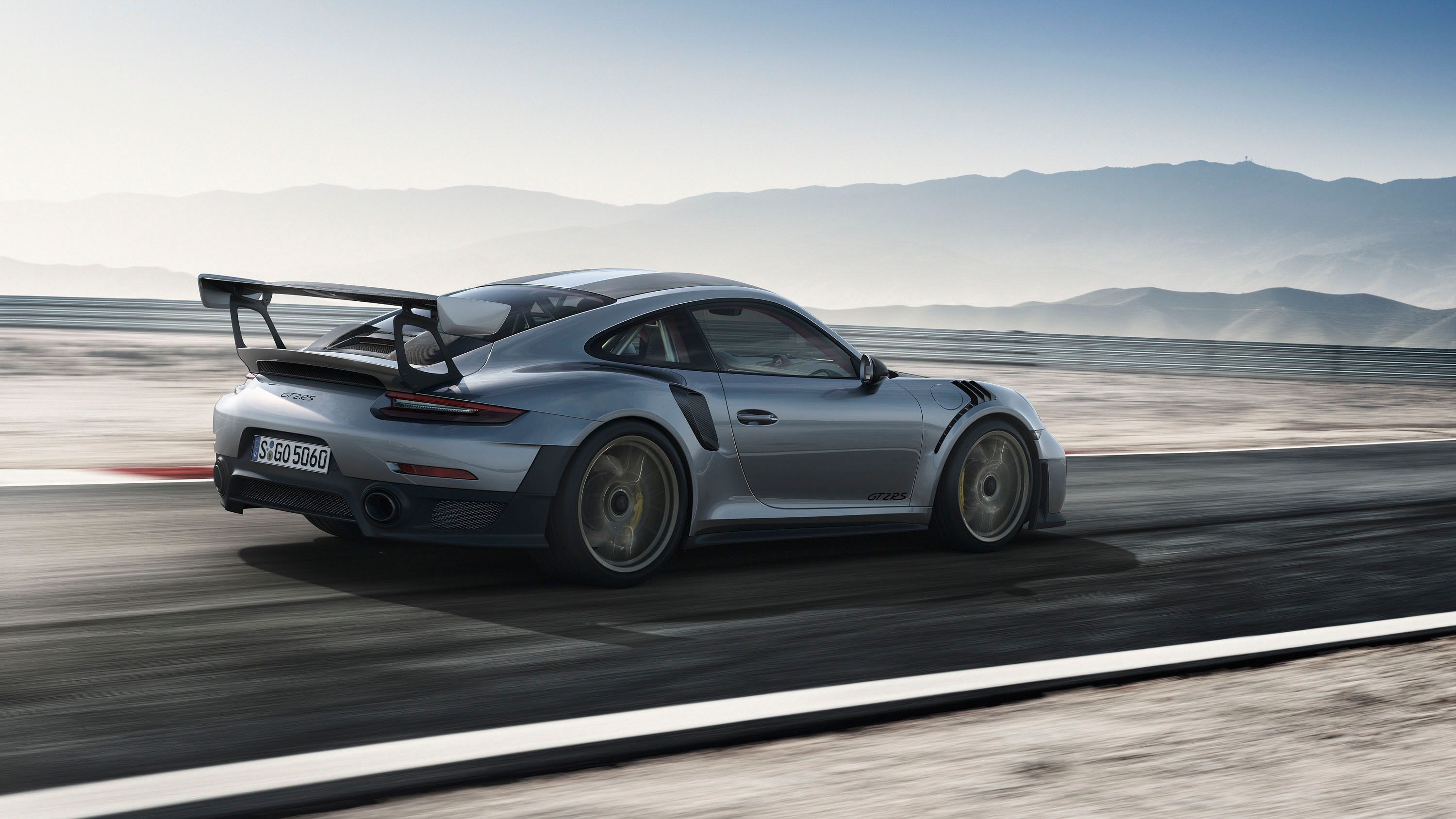 2017 Your Must-Have Porsche 911 GT2 RS Wallpapers 