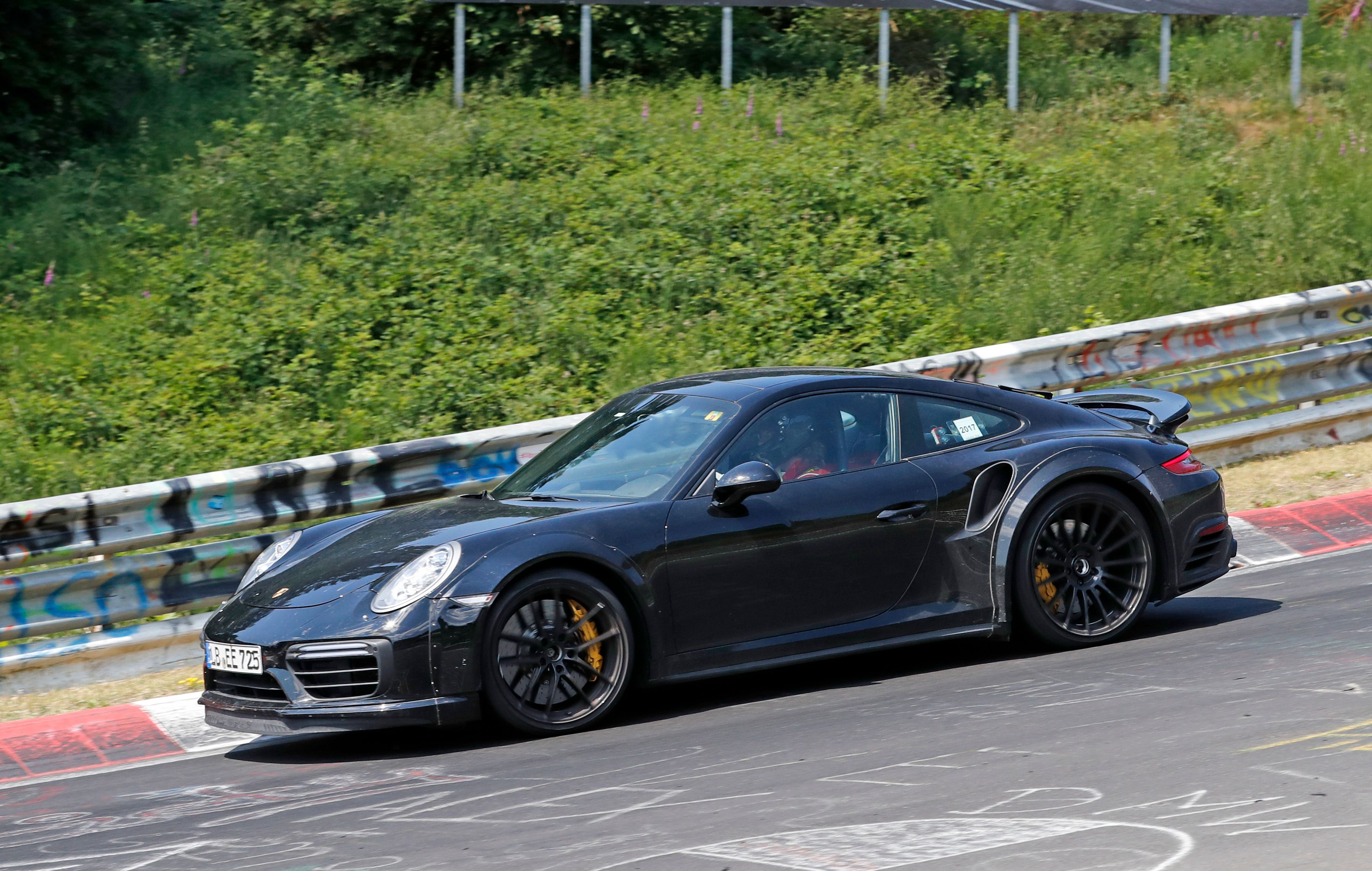 2021 Porsche 911 Turbo S