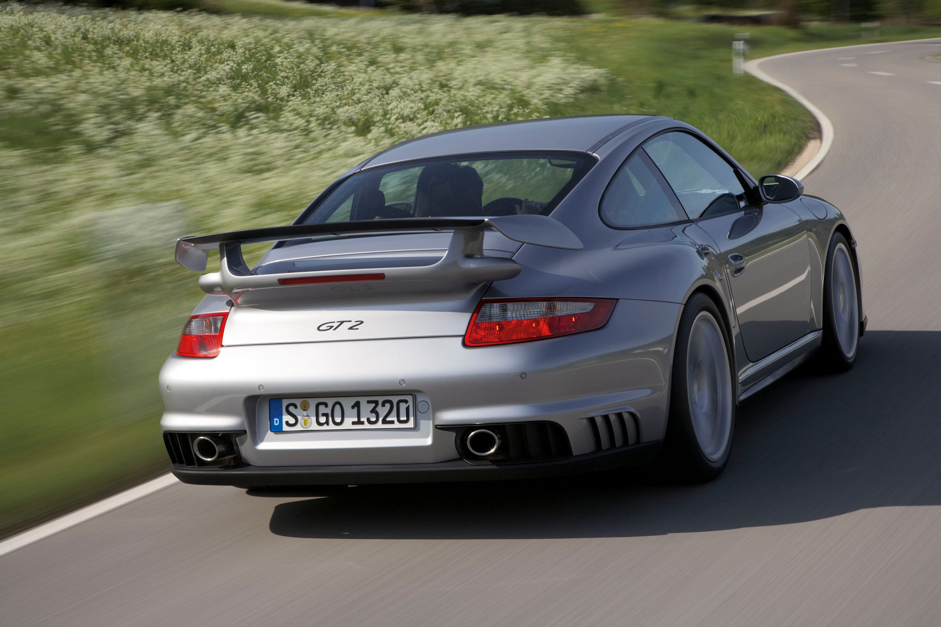 Porsche 911 gt2 997