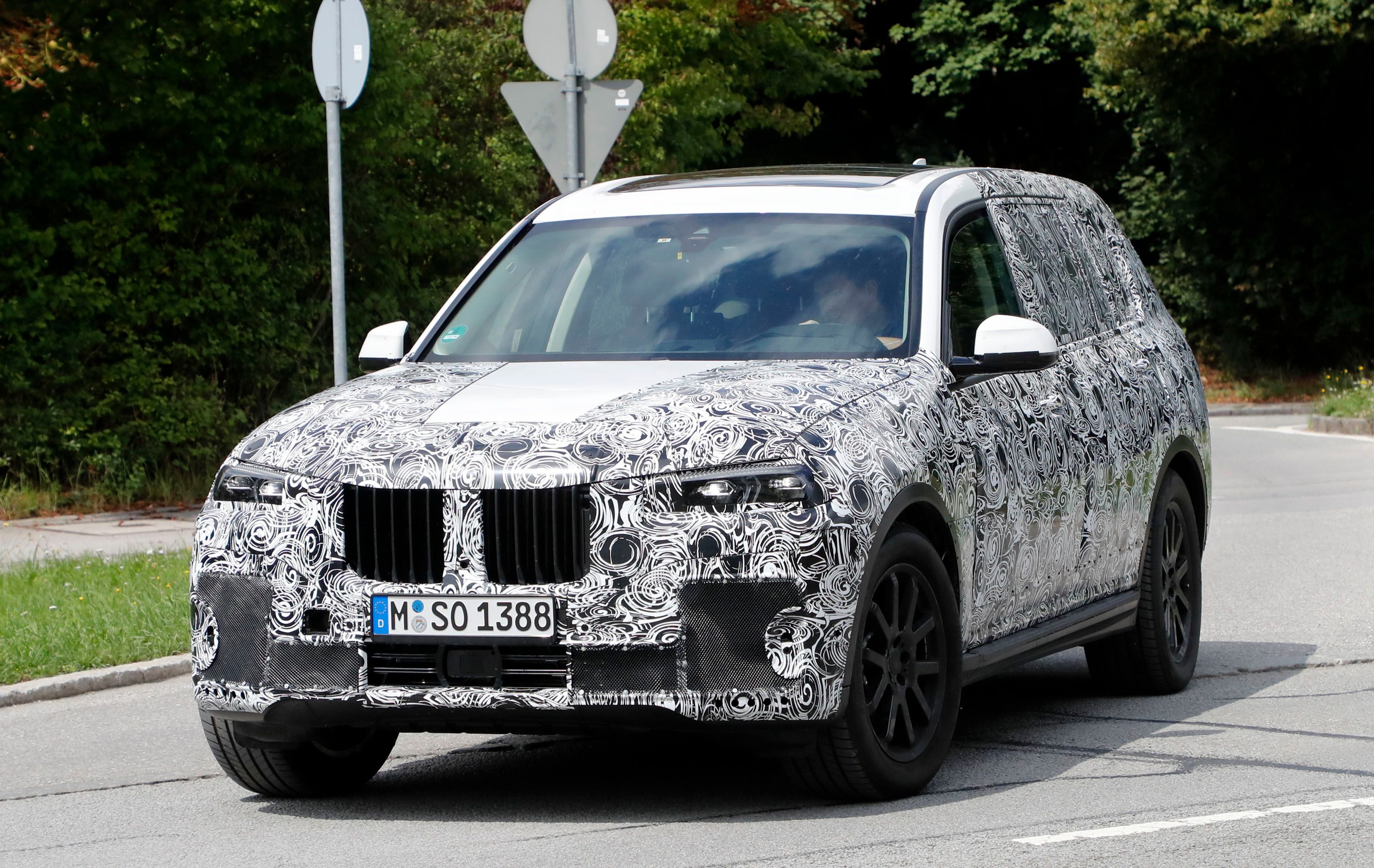 2019 BMW X7