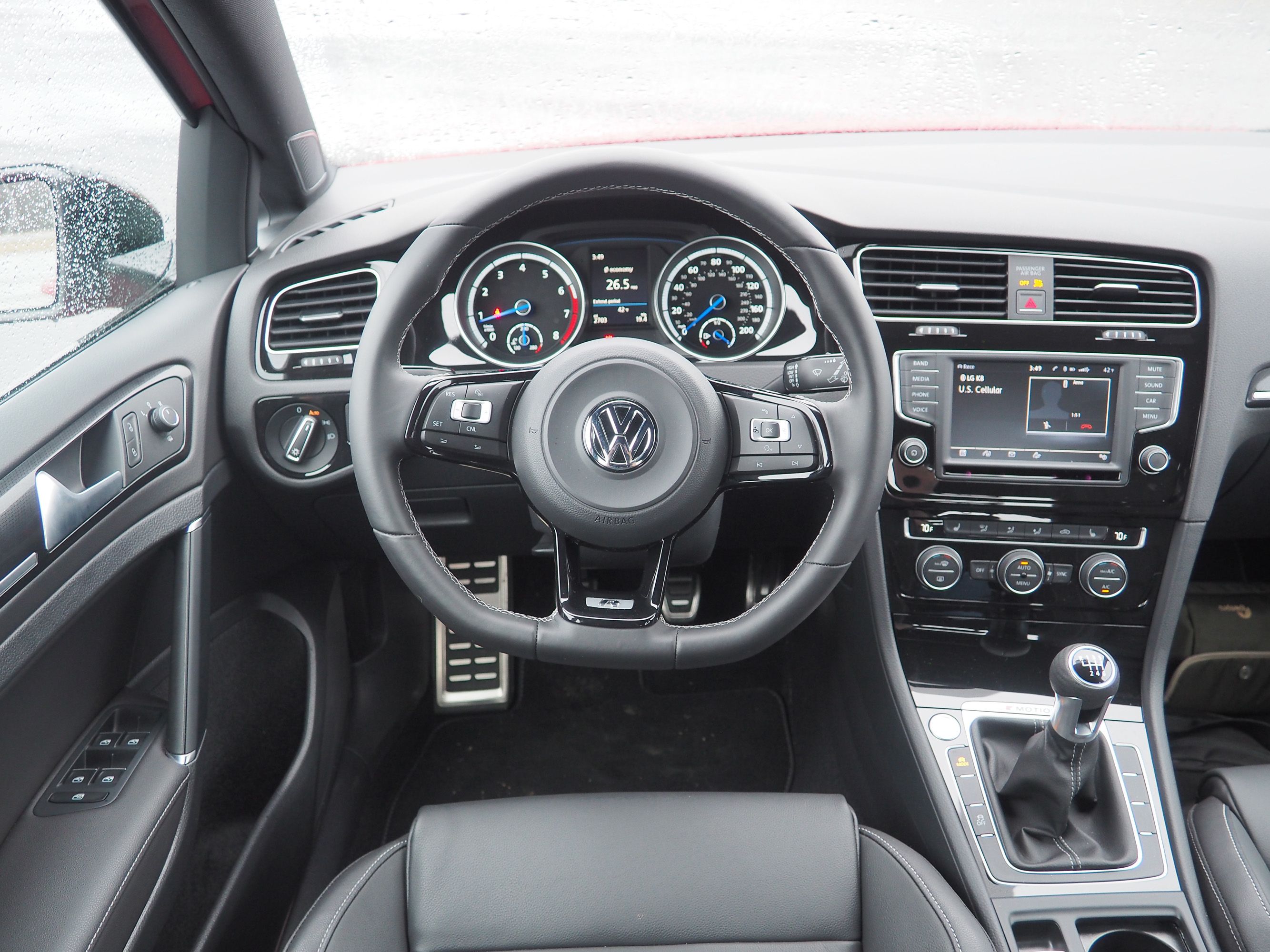 2017 Volkswagen Golf R - Driven