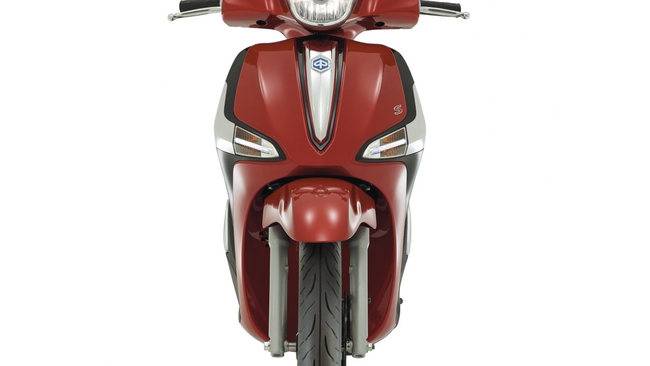 Rent Piaggio Liberty 125 cc 2018 from US$ 43/day in Chéraga Algeria, 5030147