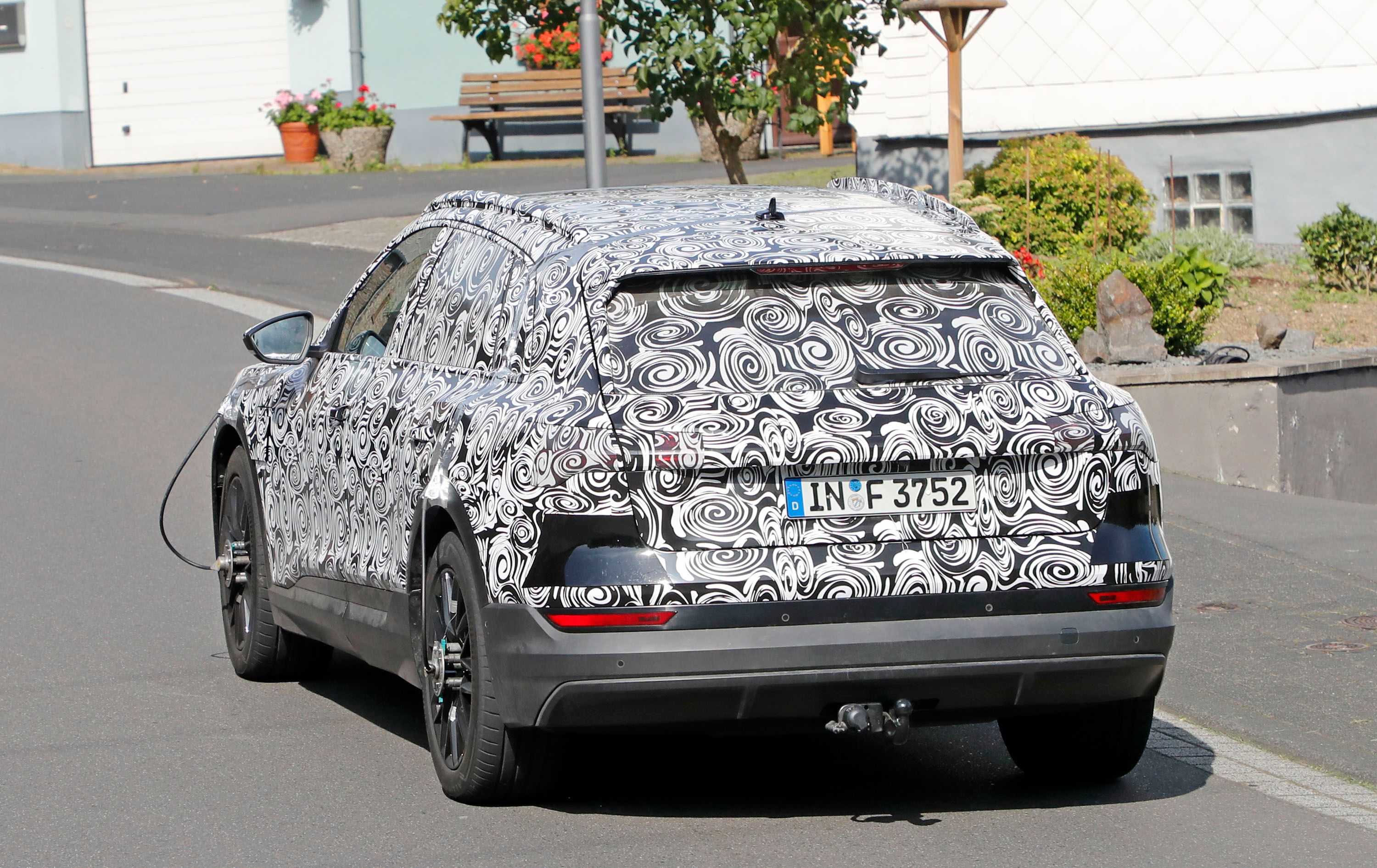 2019 Audi E-tron Quattro