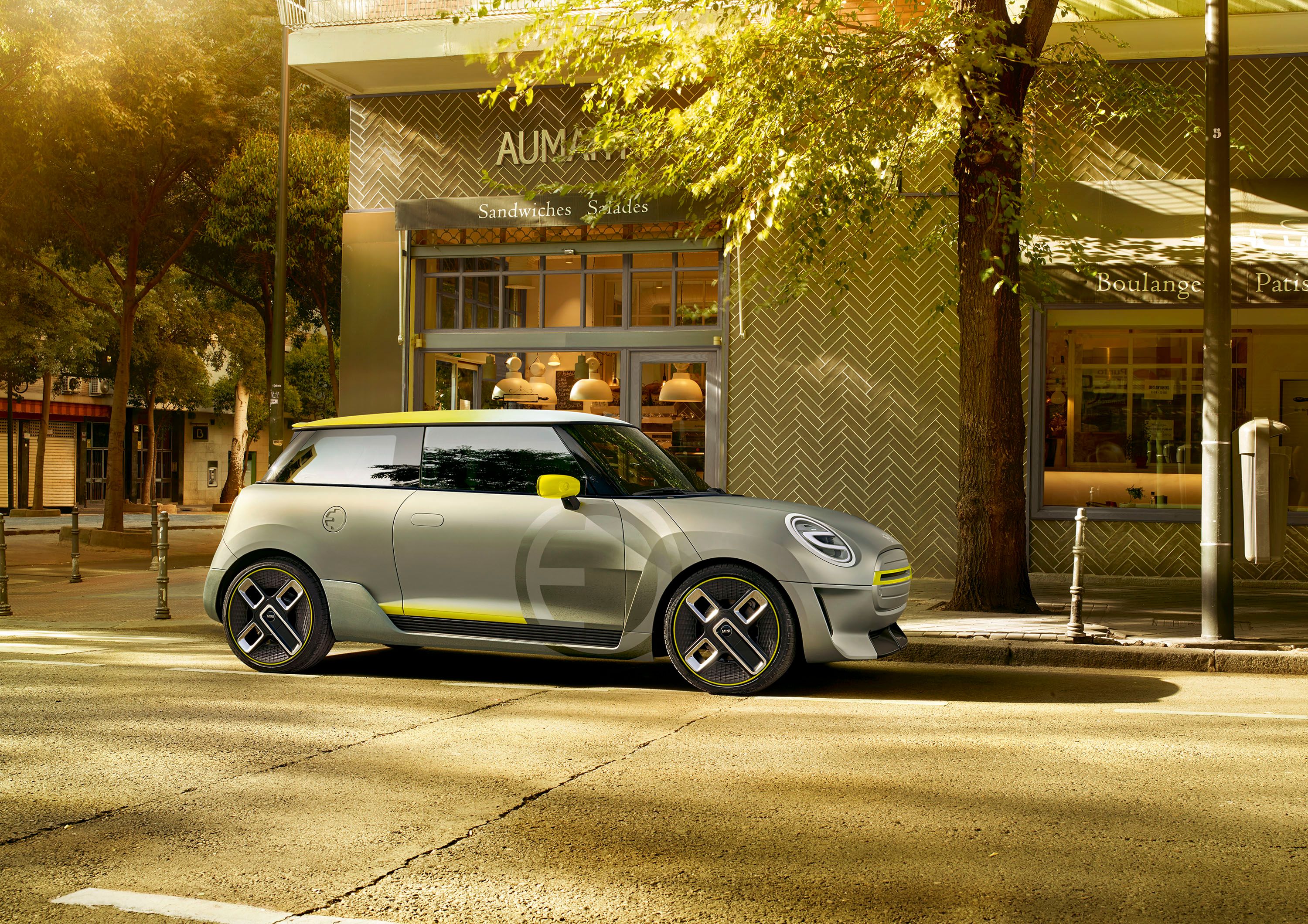 2017 MINI Electric Concept