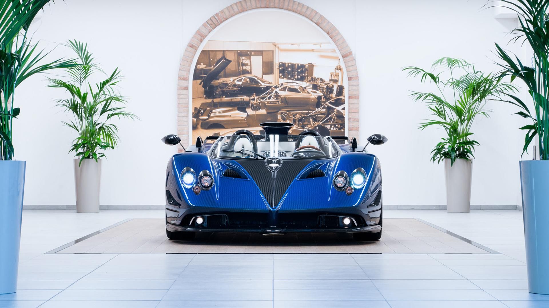 2017 Pagani Zonda HP Barchetta