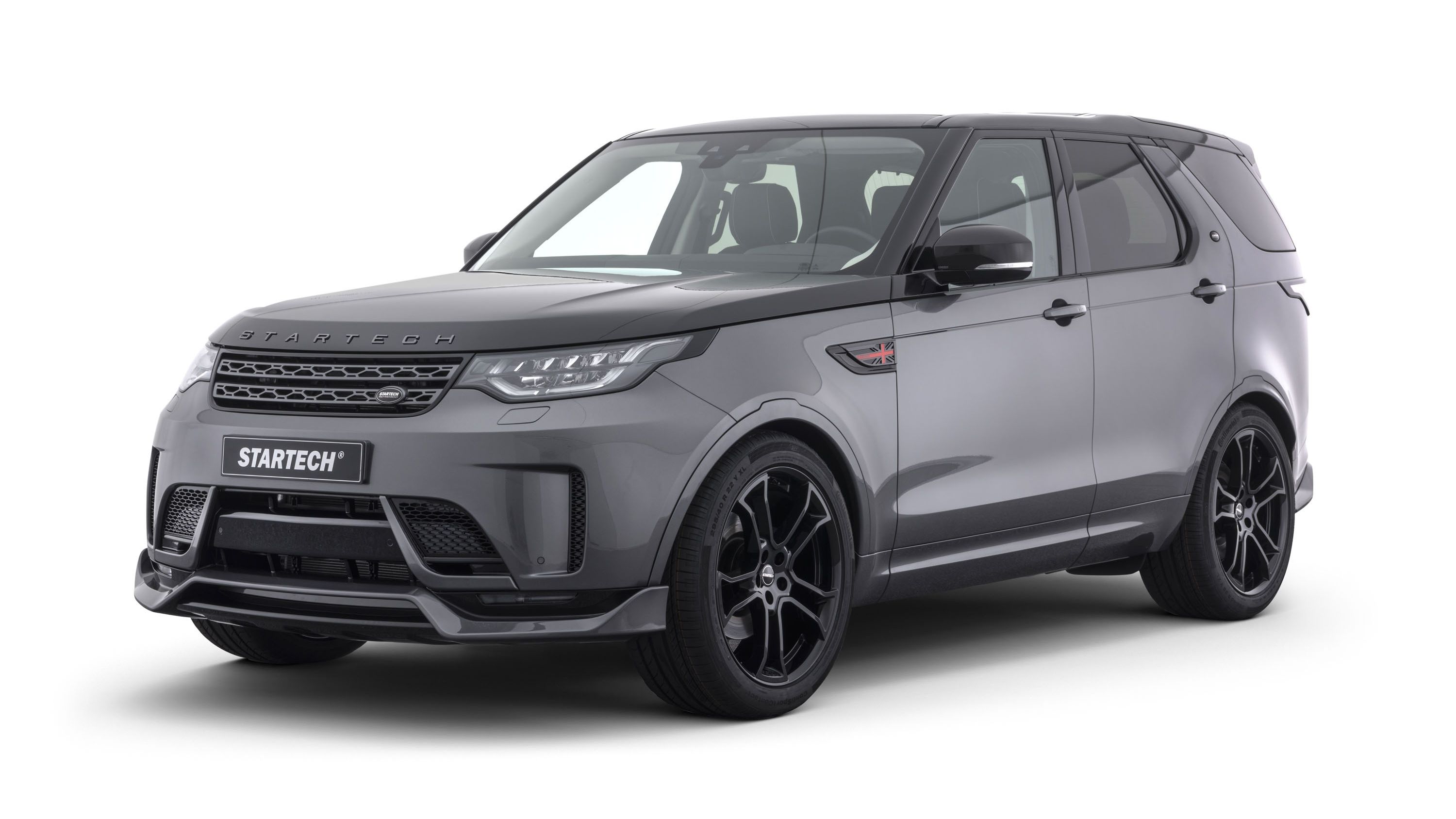 2017 Land Rover Discovery by Startech