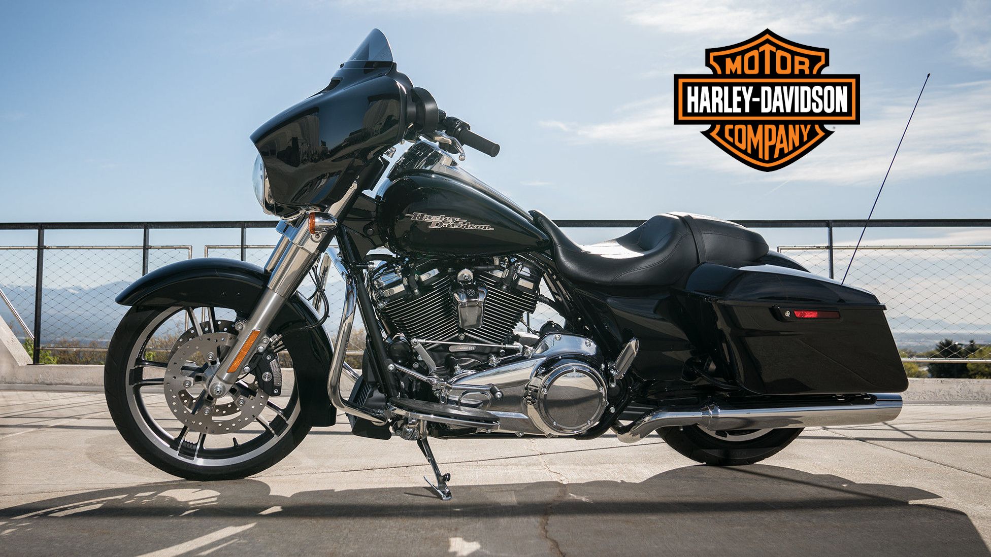 2018 Harley-Davidson Street Glide / Street Glide Special