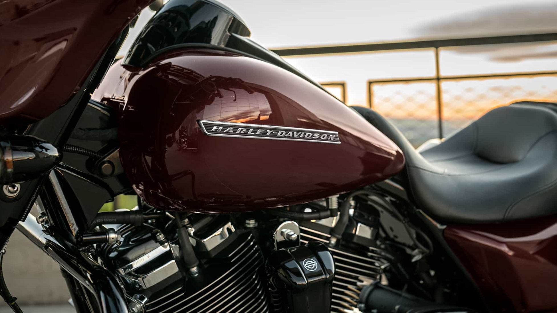 2018 Harley-Davidson Street Glide / Street Glide Special