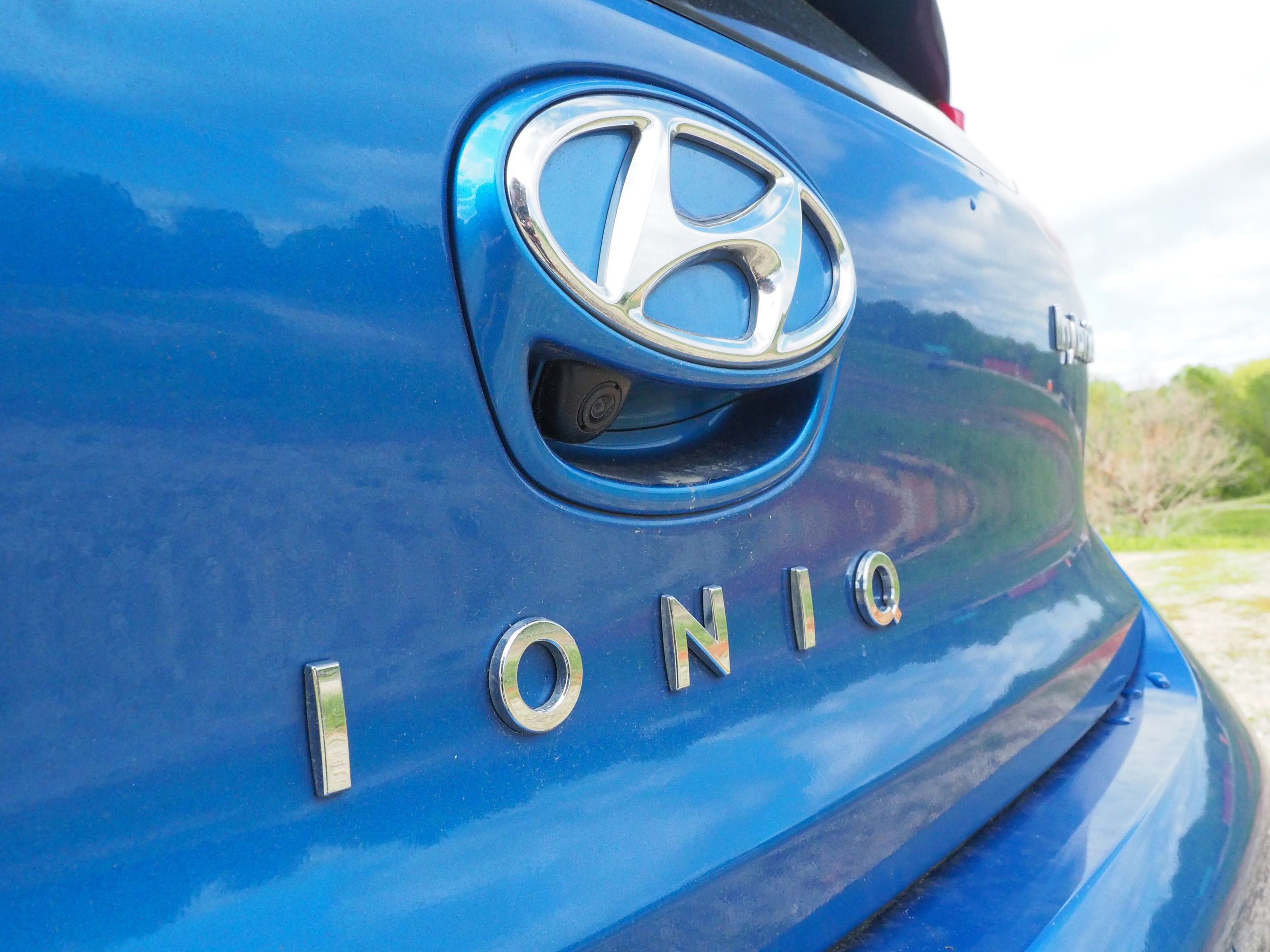 2017 Hyundai Ioniq - Driven