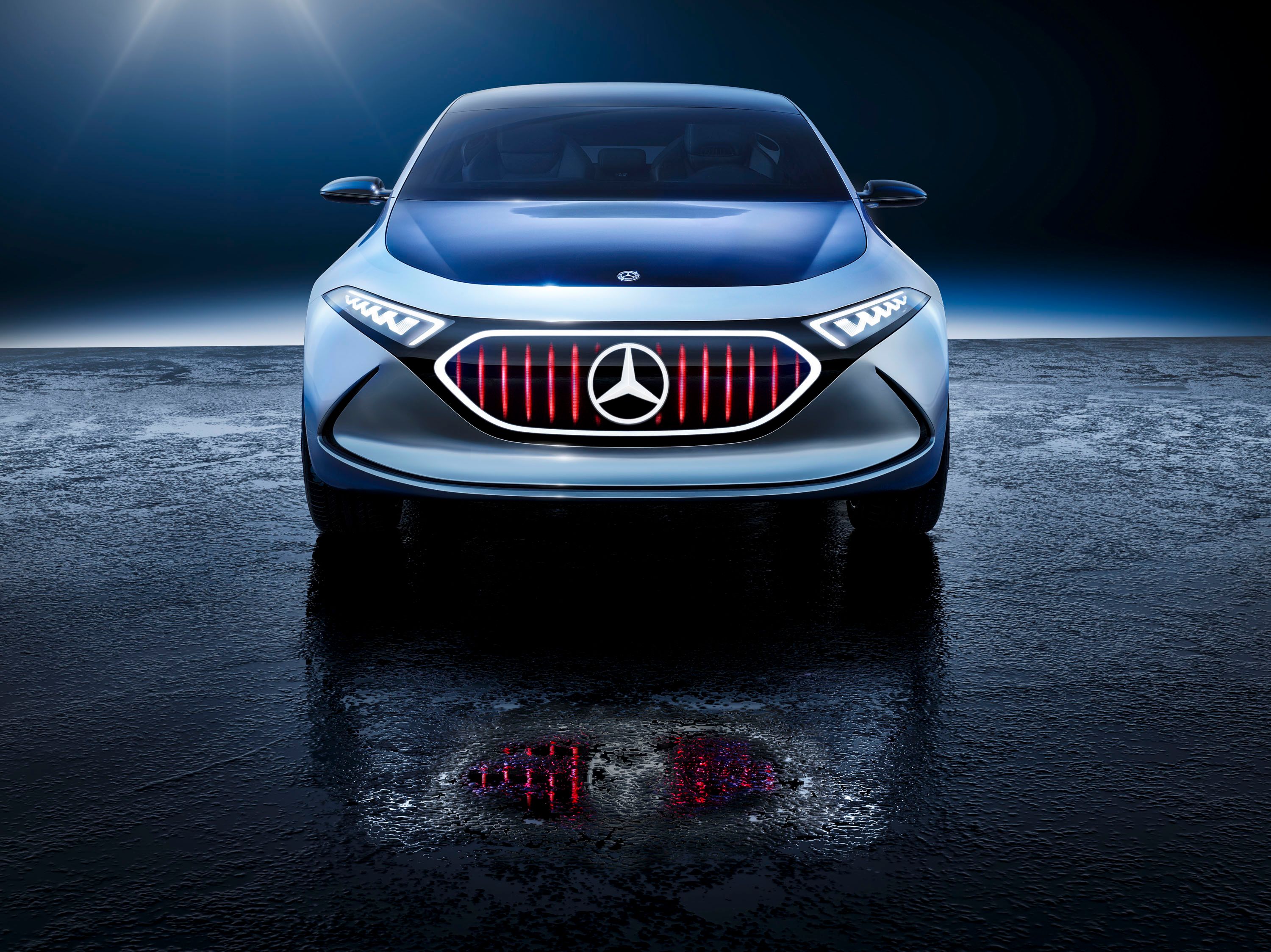 2017 Mercedes-Benz Concept EQA