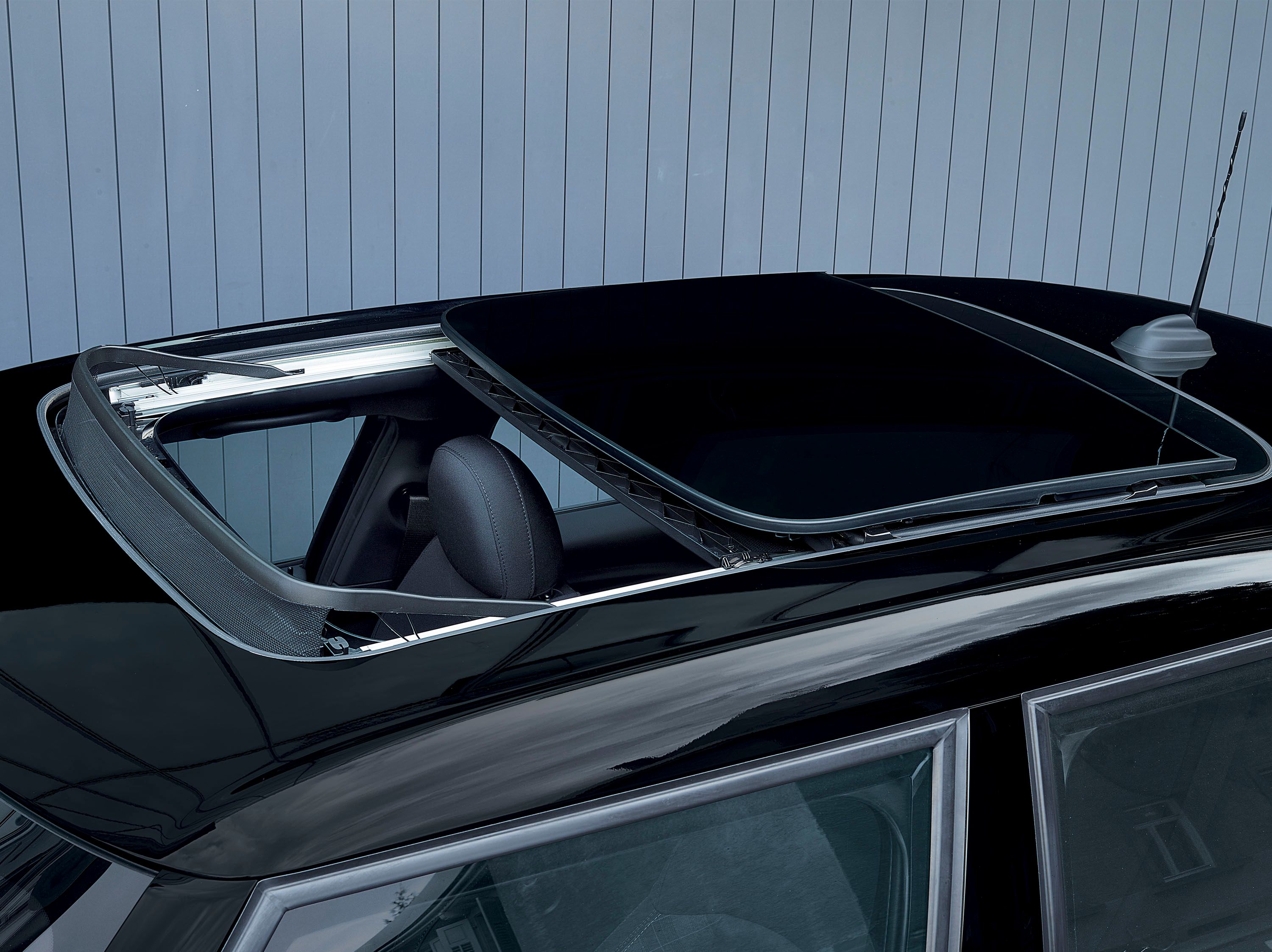  Panoramic sunroof comes standard