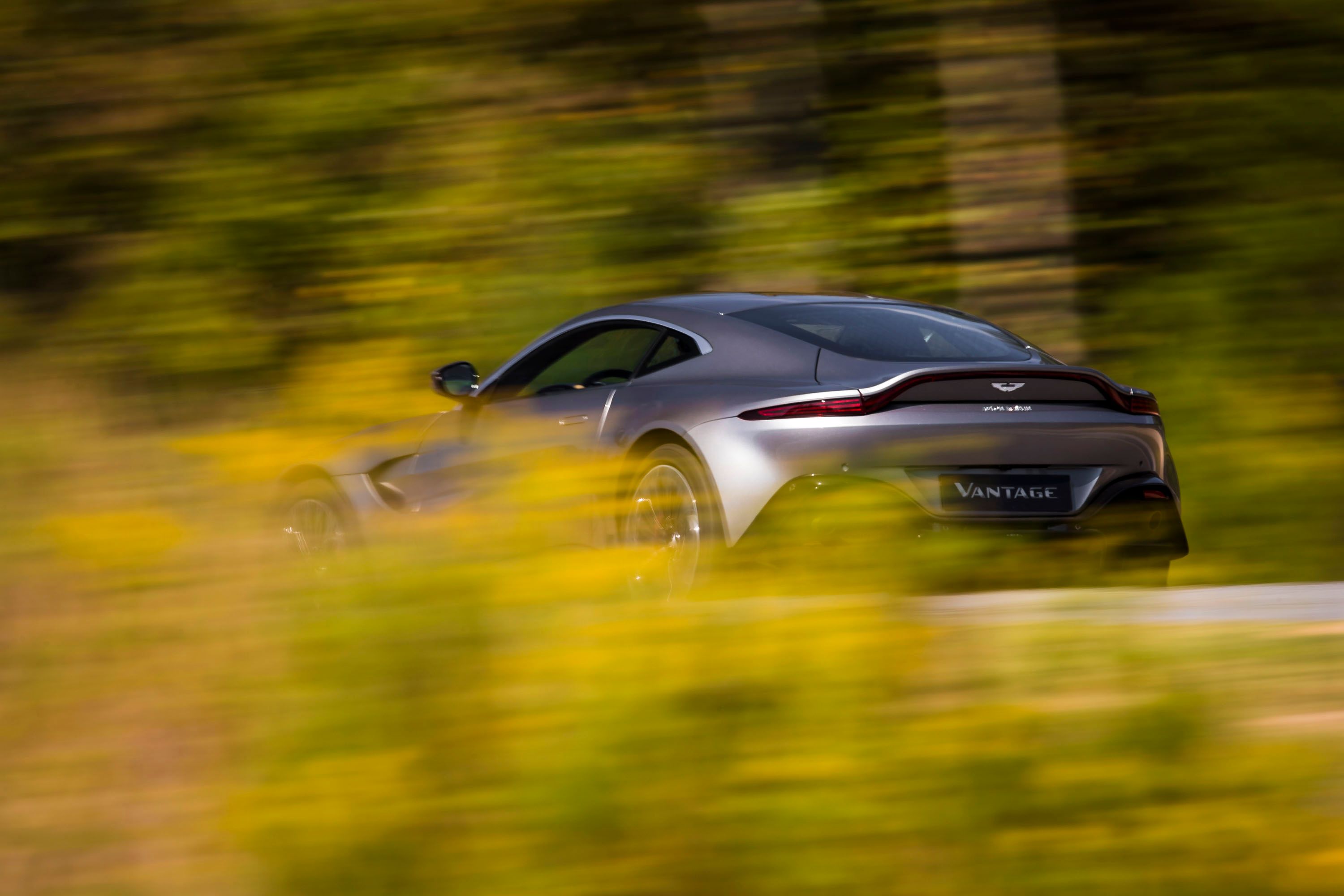 2018 Aston Martin Vantage