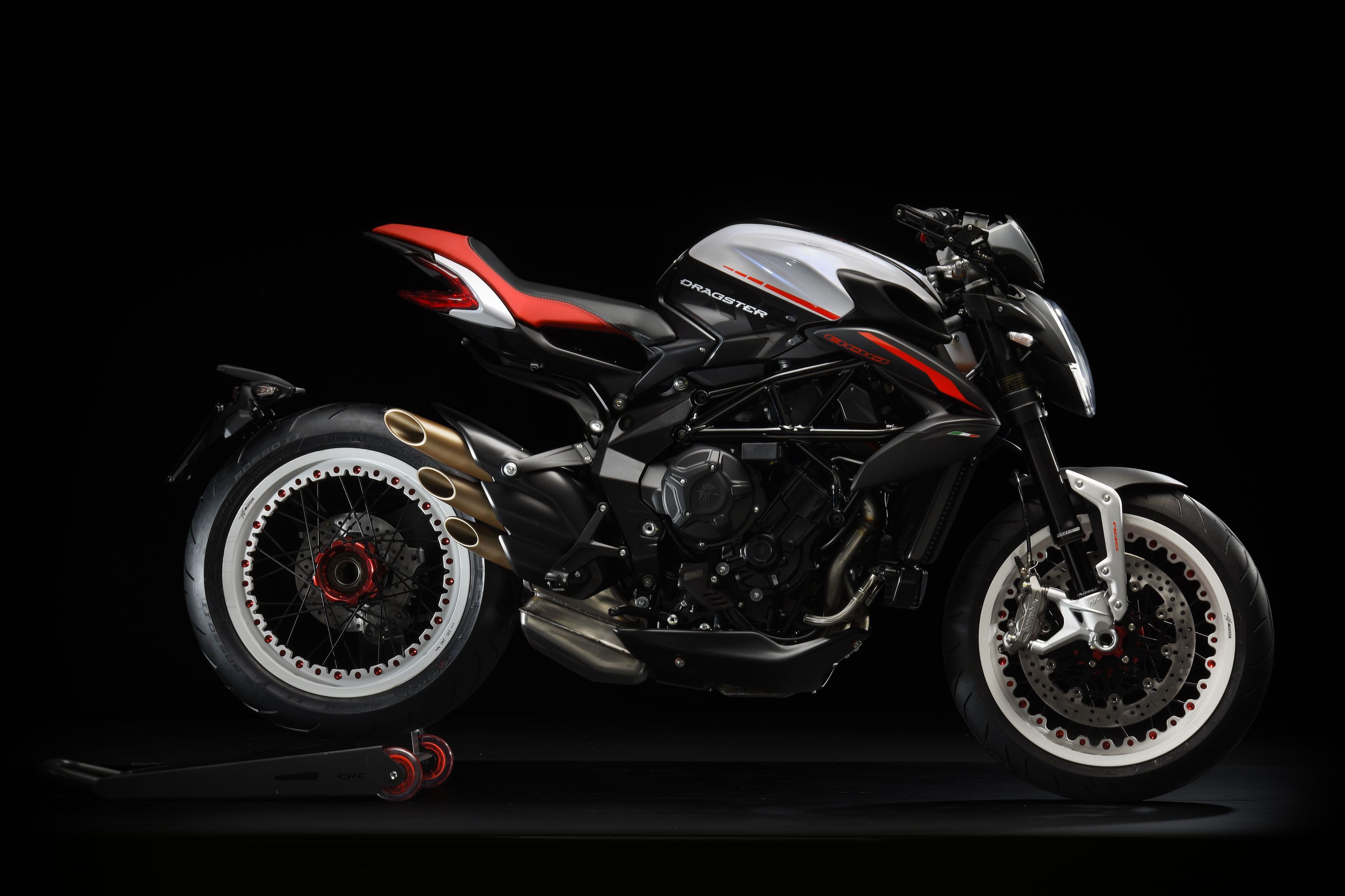 2020 MV Agusta updates the Dragster 800 RR for 2018