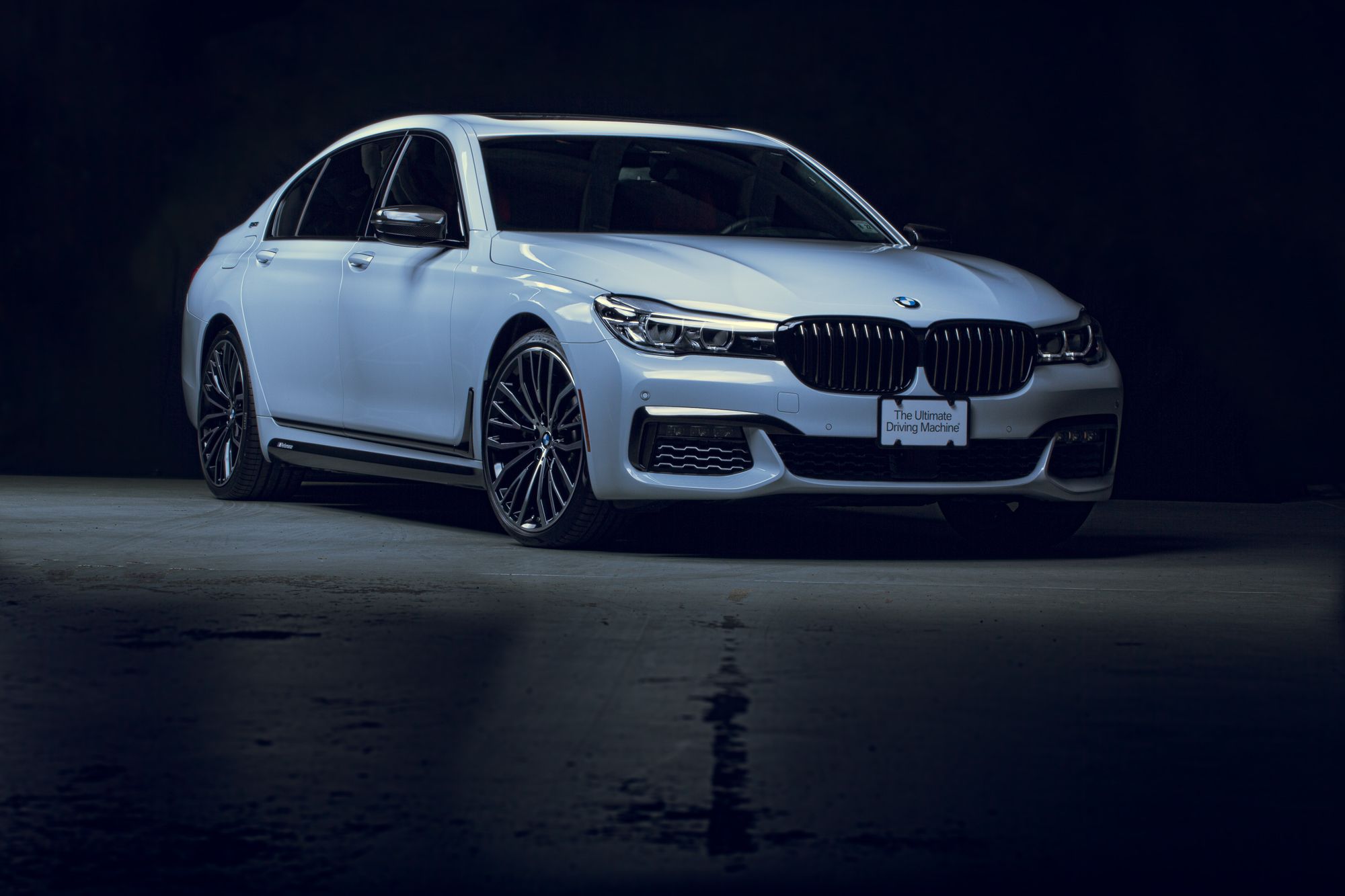 2018 BMW 740e with M Performance Parts