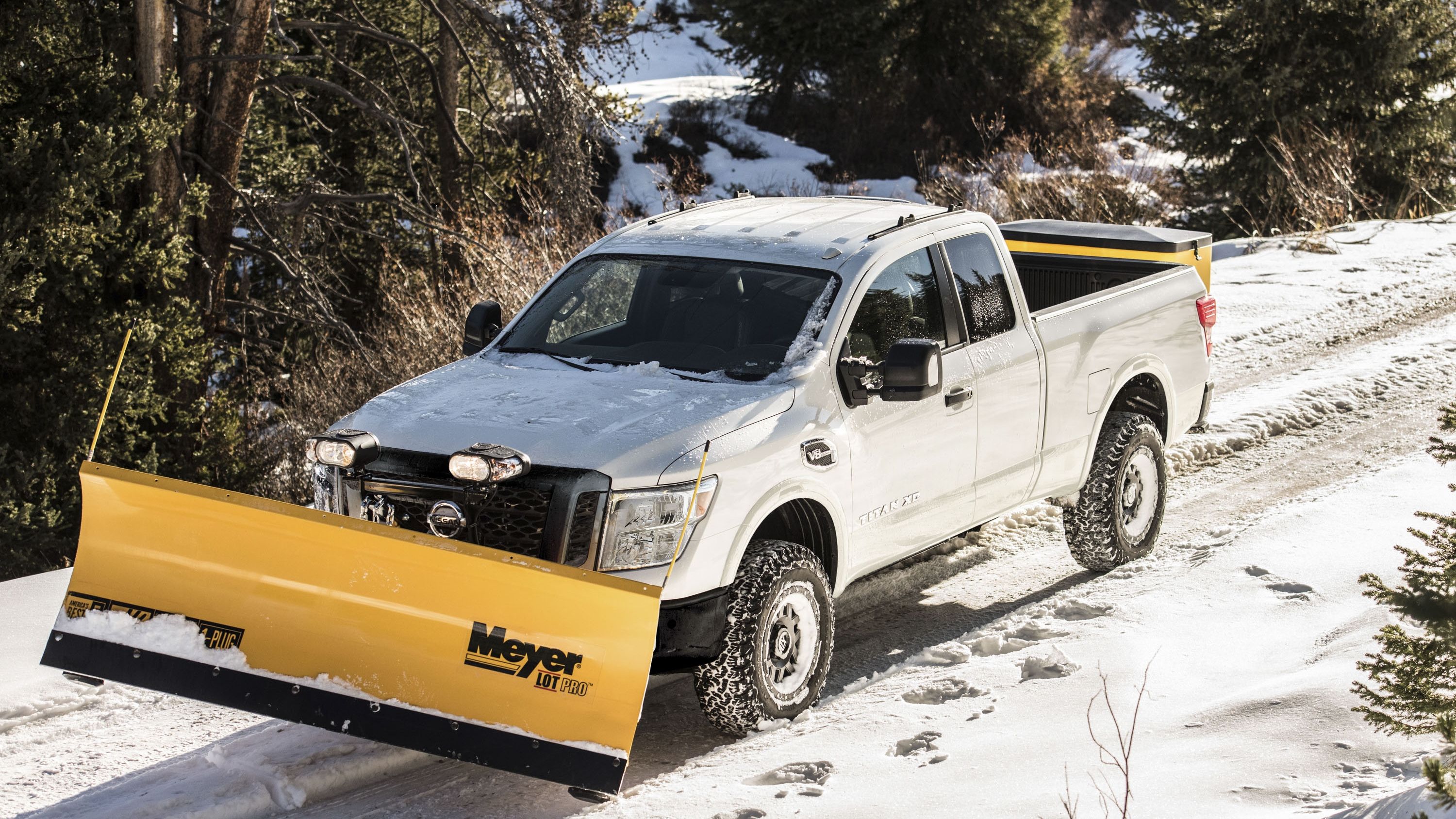 2017 Nissan Titan XD Snow Plow Package Is Ready for a White Christmas