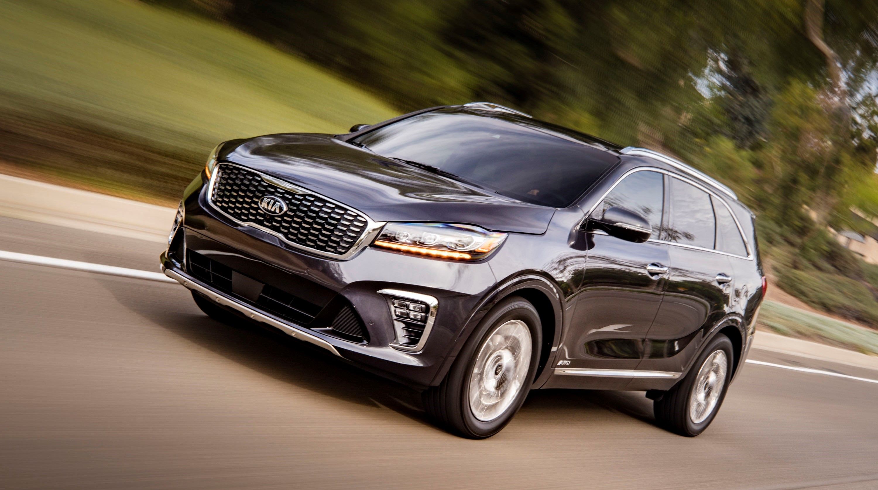 2018 Updated Kia Sorento Unveiled in L.A. with New Features; Diesel Engine Confirmed