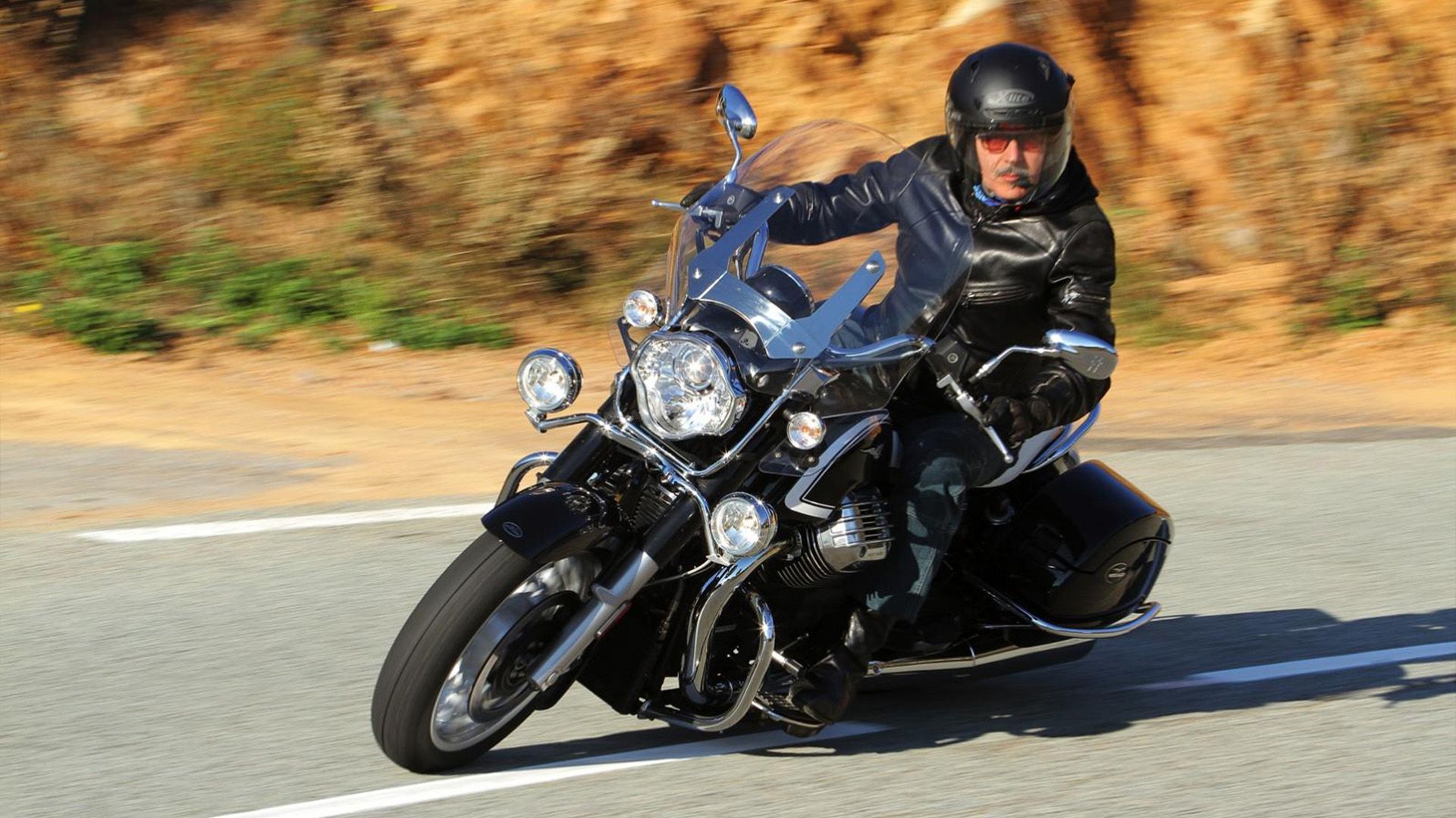 2015 - 2018 Moto Guzzi California 1400 Touring
