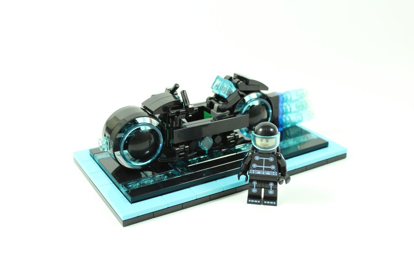2018 LEGO might end up making a full scale model of the TRON Light Cycle